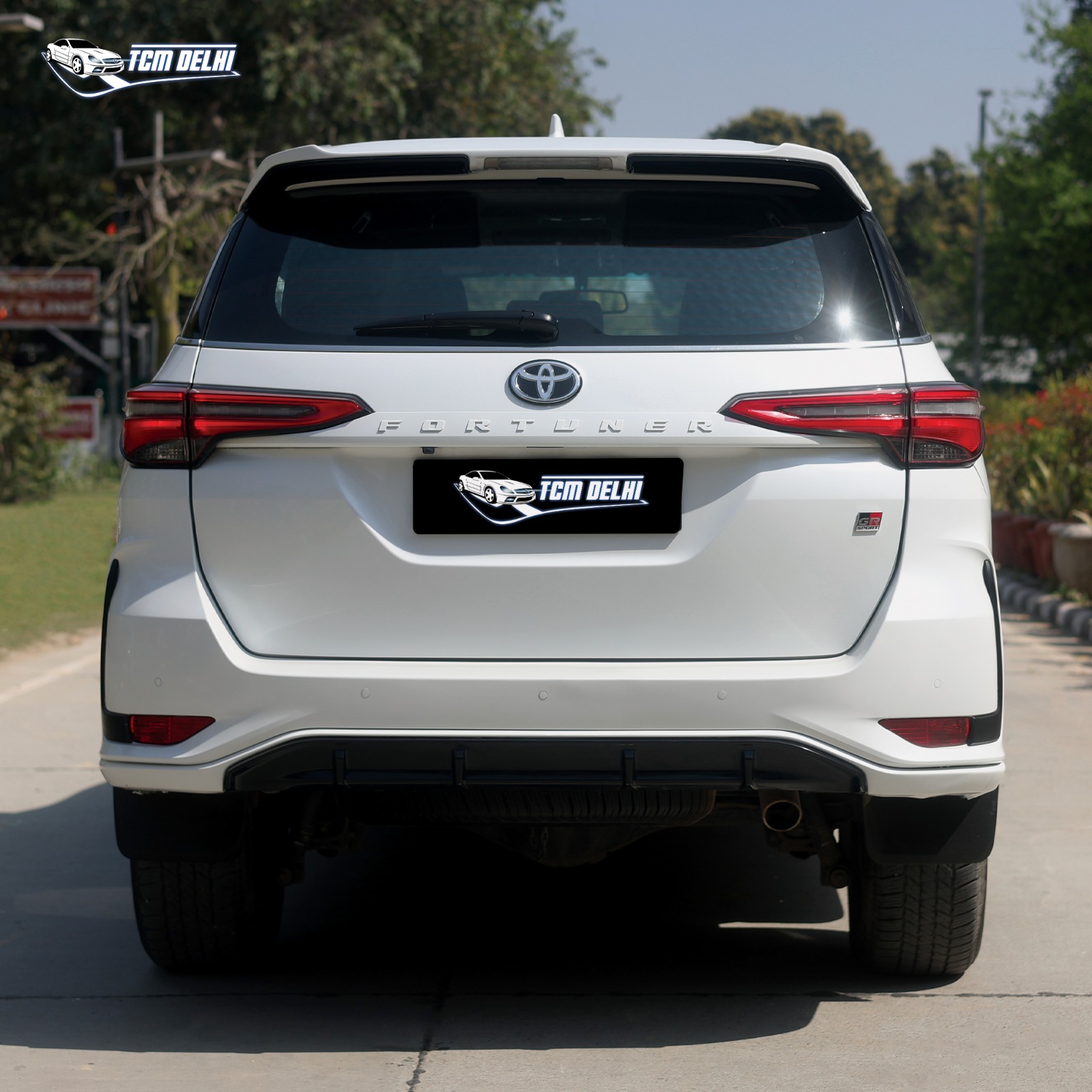 TOYOTA FORTUNER GR SPORT
