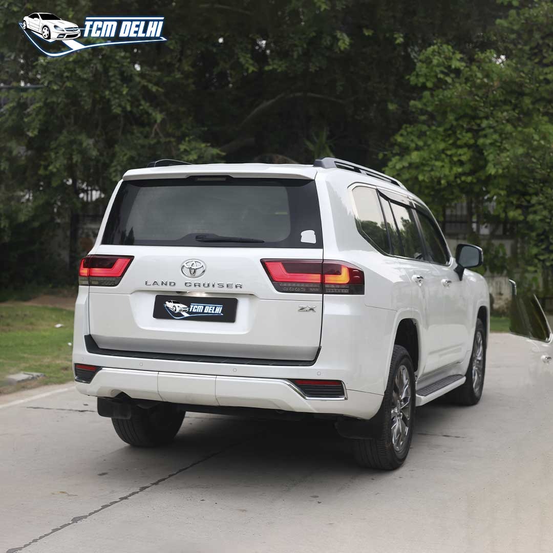 TOYOTA LAND CRUISER ZX300