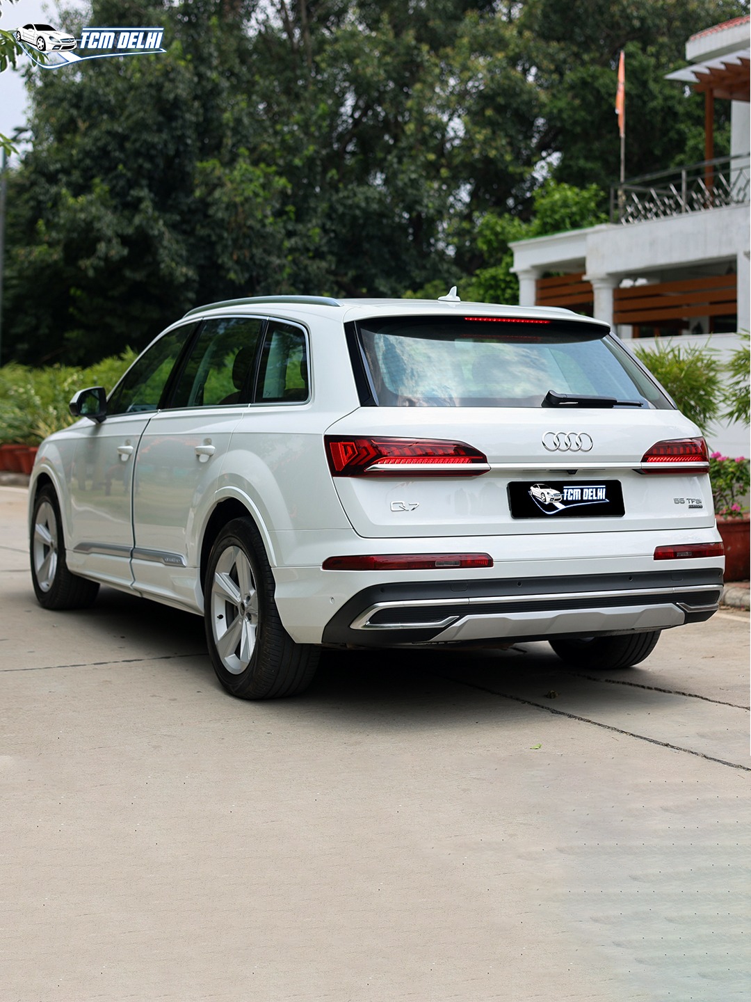 AUDI Q7 55 TFSI TECNOLOGY