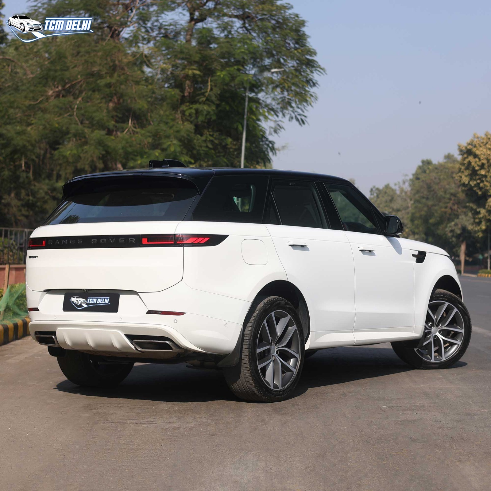 RANGE ROVER SPORTS SE 3.0 PETROL