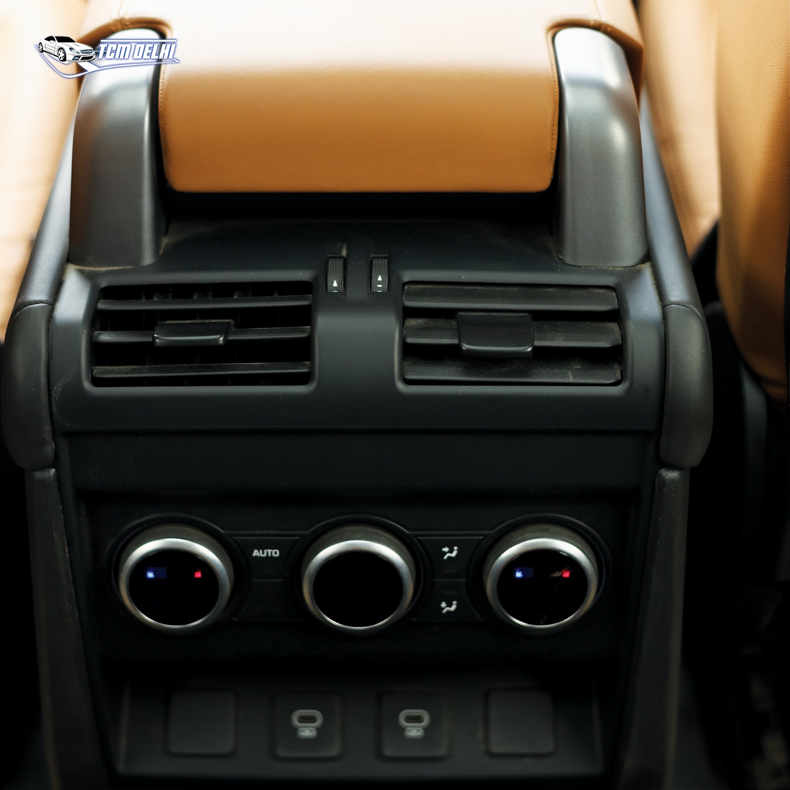 LAND ROVER DEFENDER 2.0 HSE 110PS