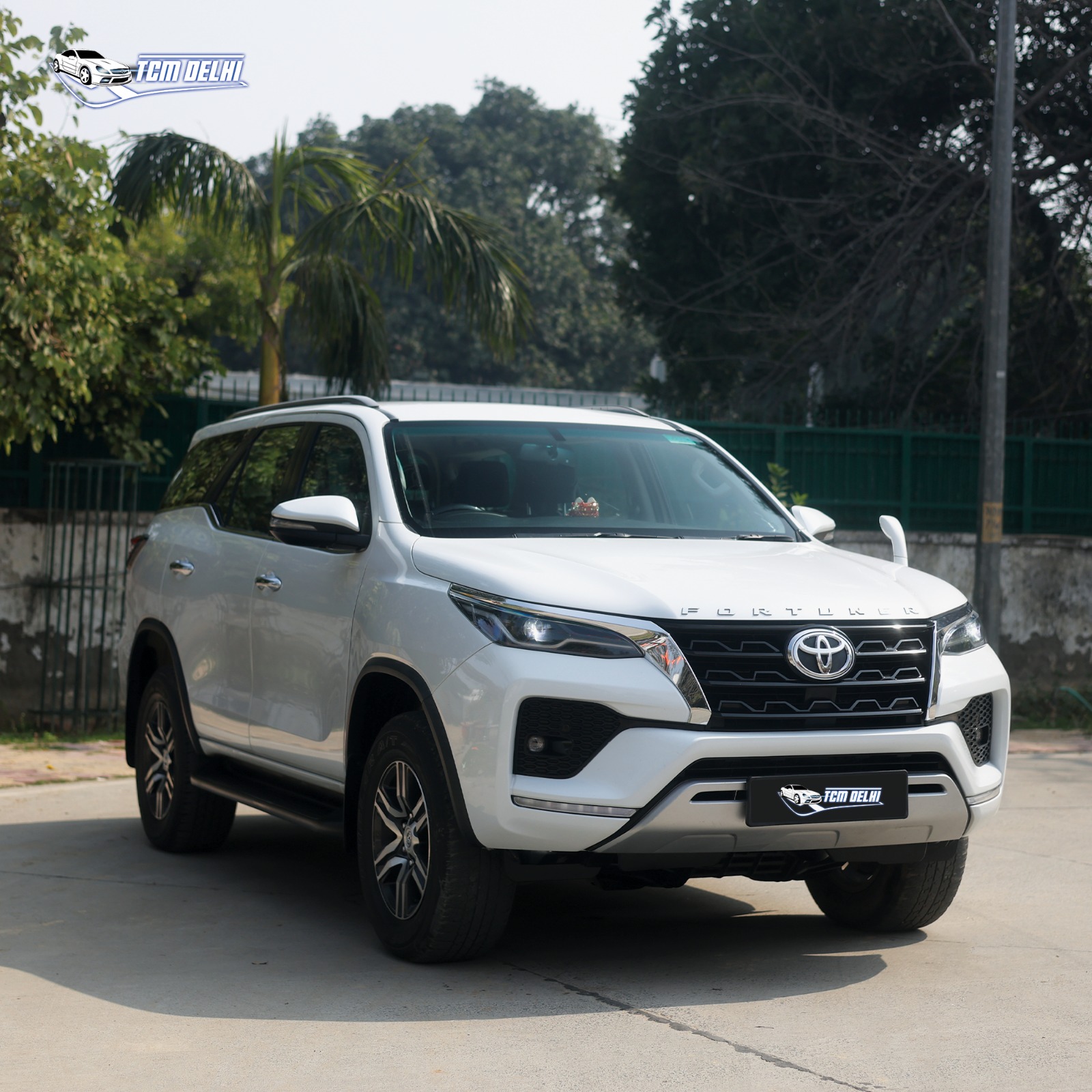 TOYOTA FORTUNER 4X2 A/T