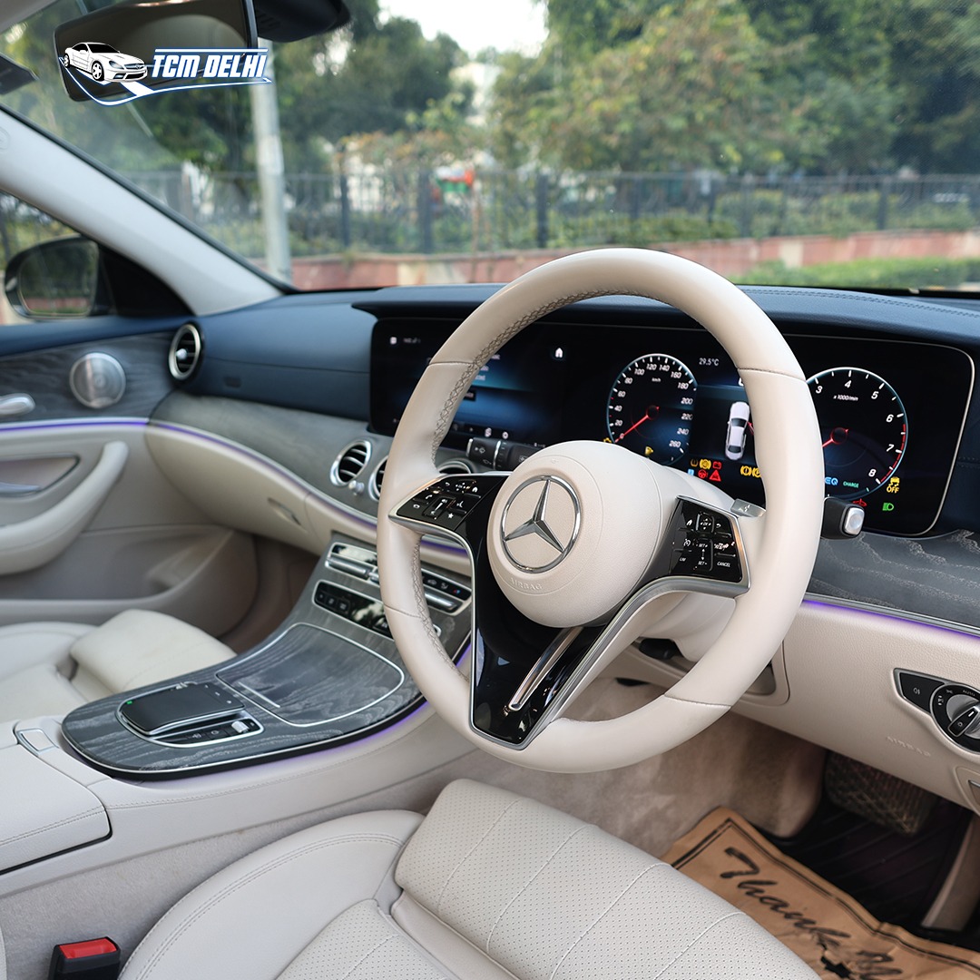 MERCEDES BENZ E200 AMG LINE
