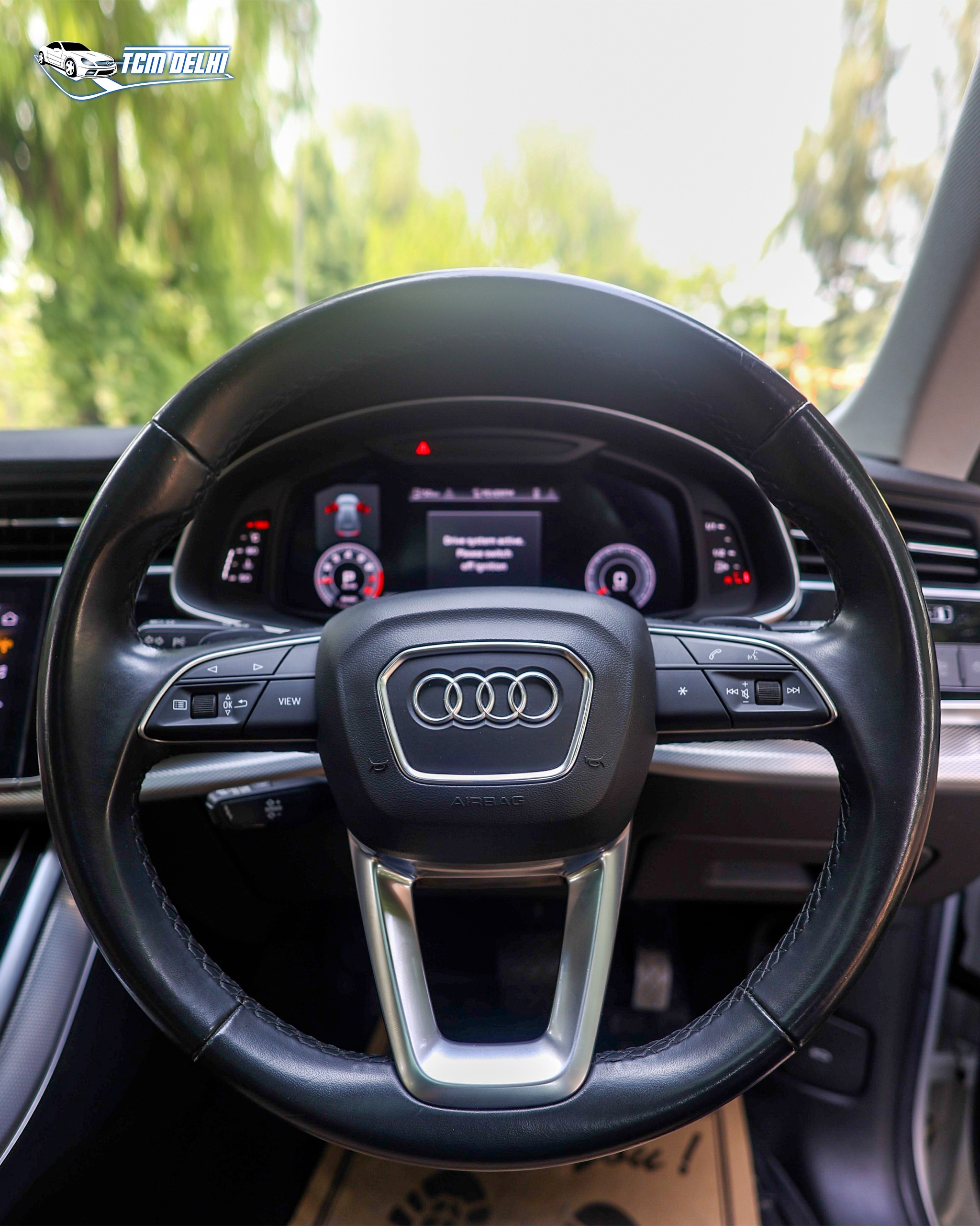 AUDI Q8 55 TFSI CELEBRATION