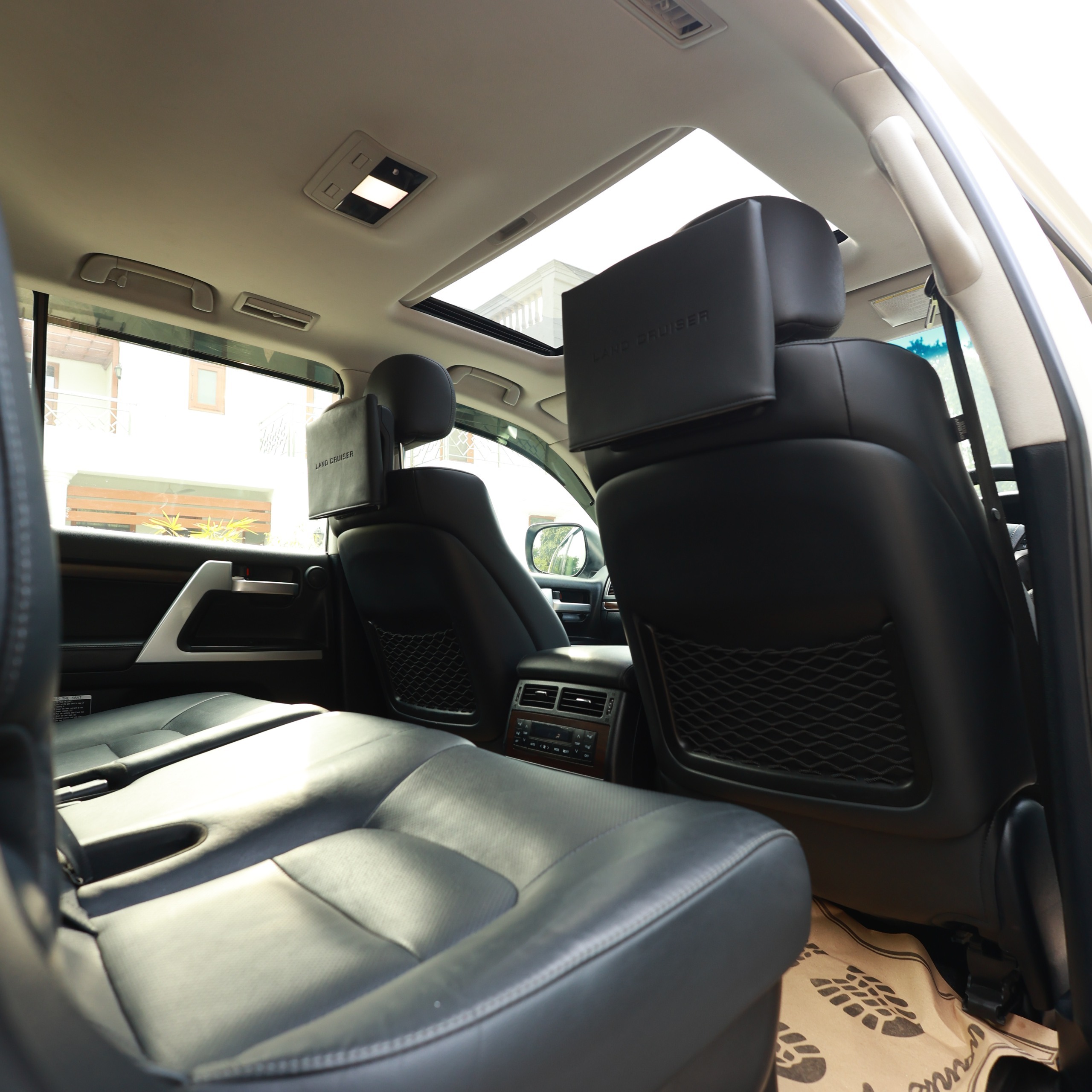 TOYOTA LAND CRUISER VX