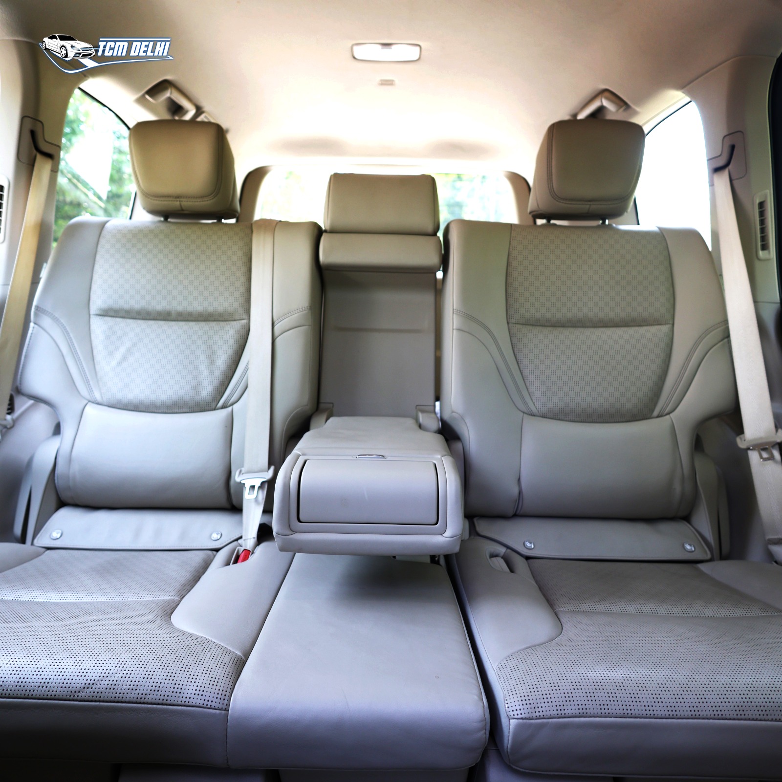 TOYOTA LAND CRUISER ZX300