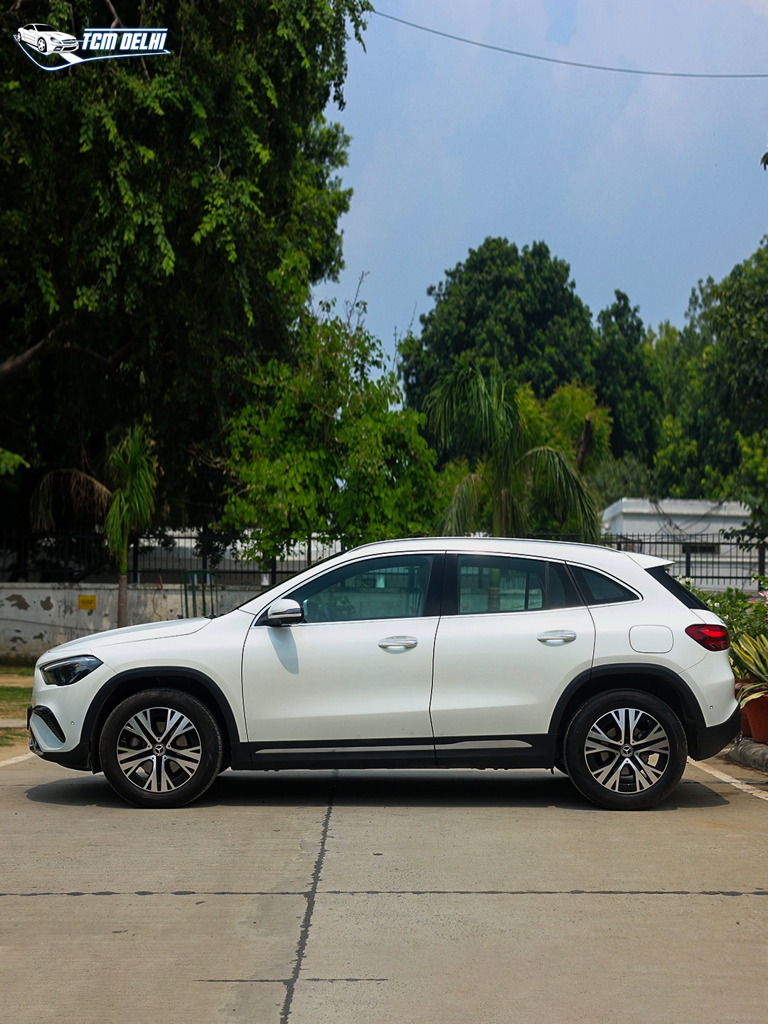 MERCEDES BENZ GLA200