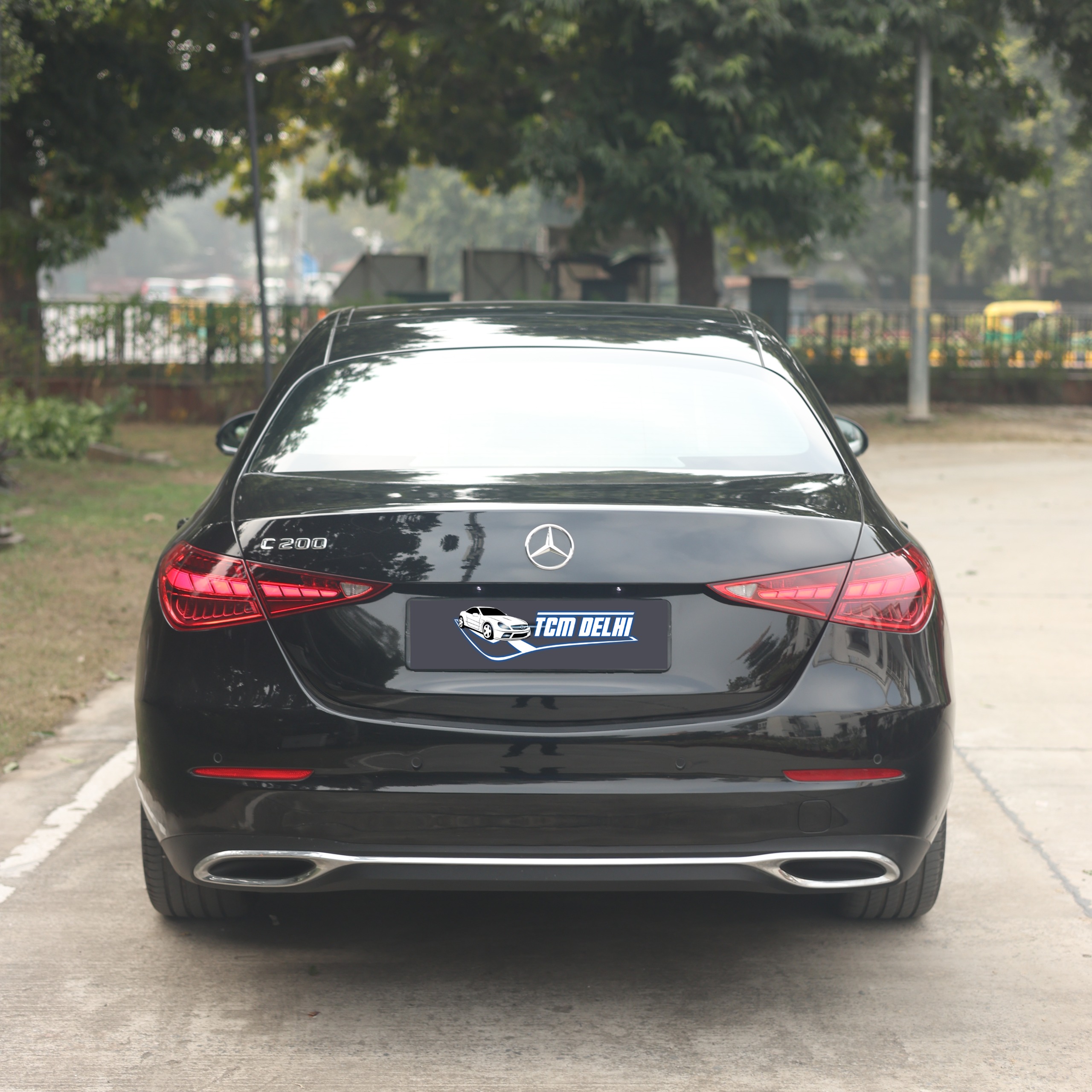 MERCEDES BENZ C200