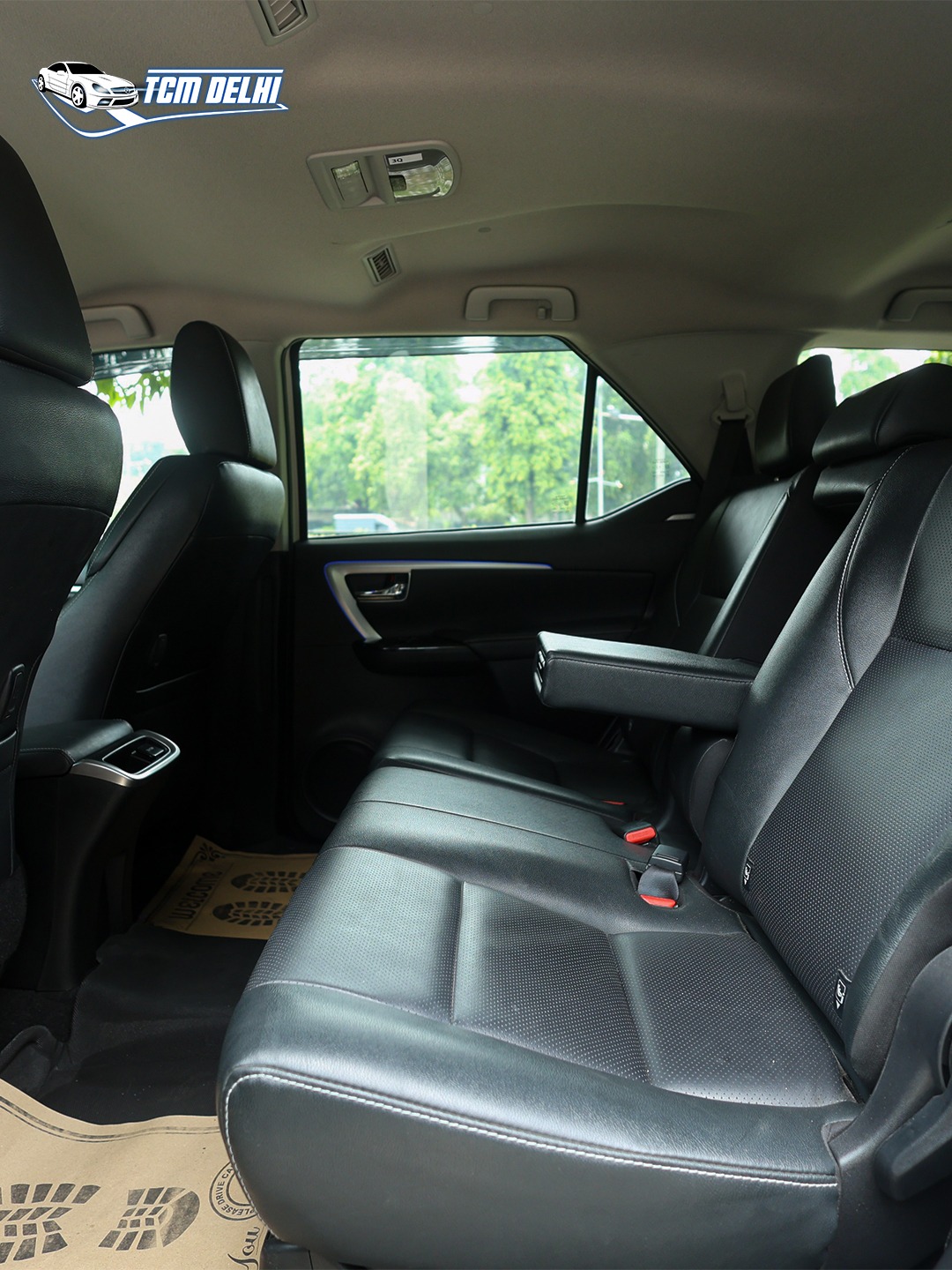 TOYOTA FORTUNER 4X2 AUTOMATIC