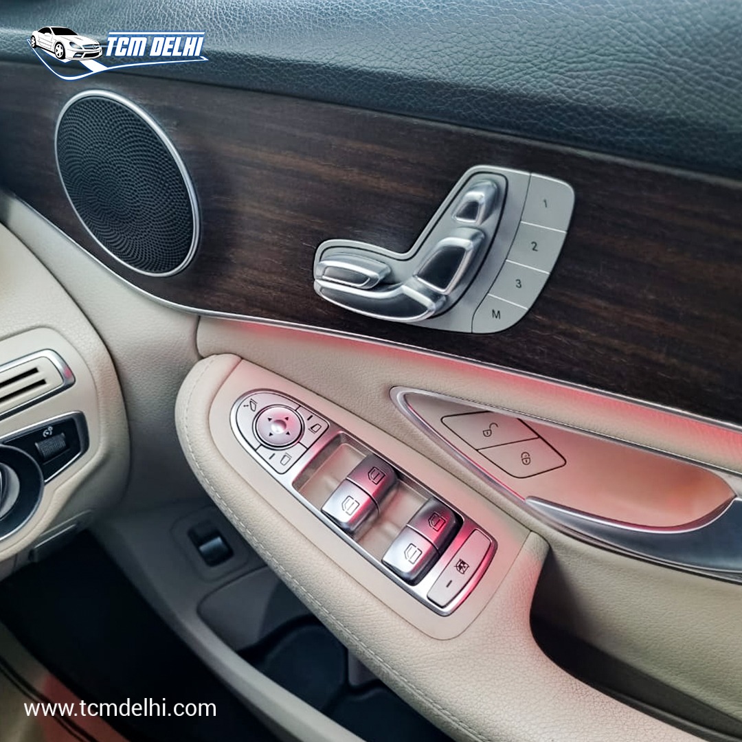 MERCEDES BENZ C200 PROGRASSIVE