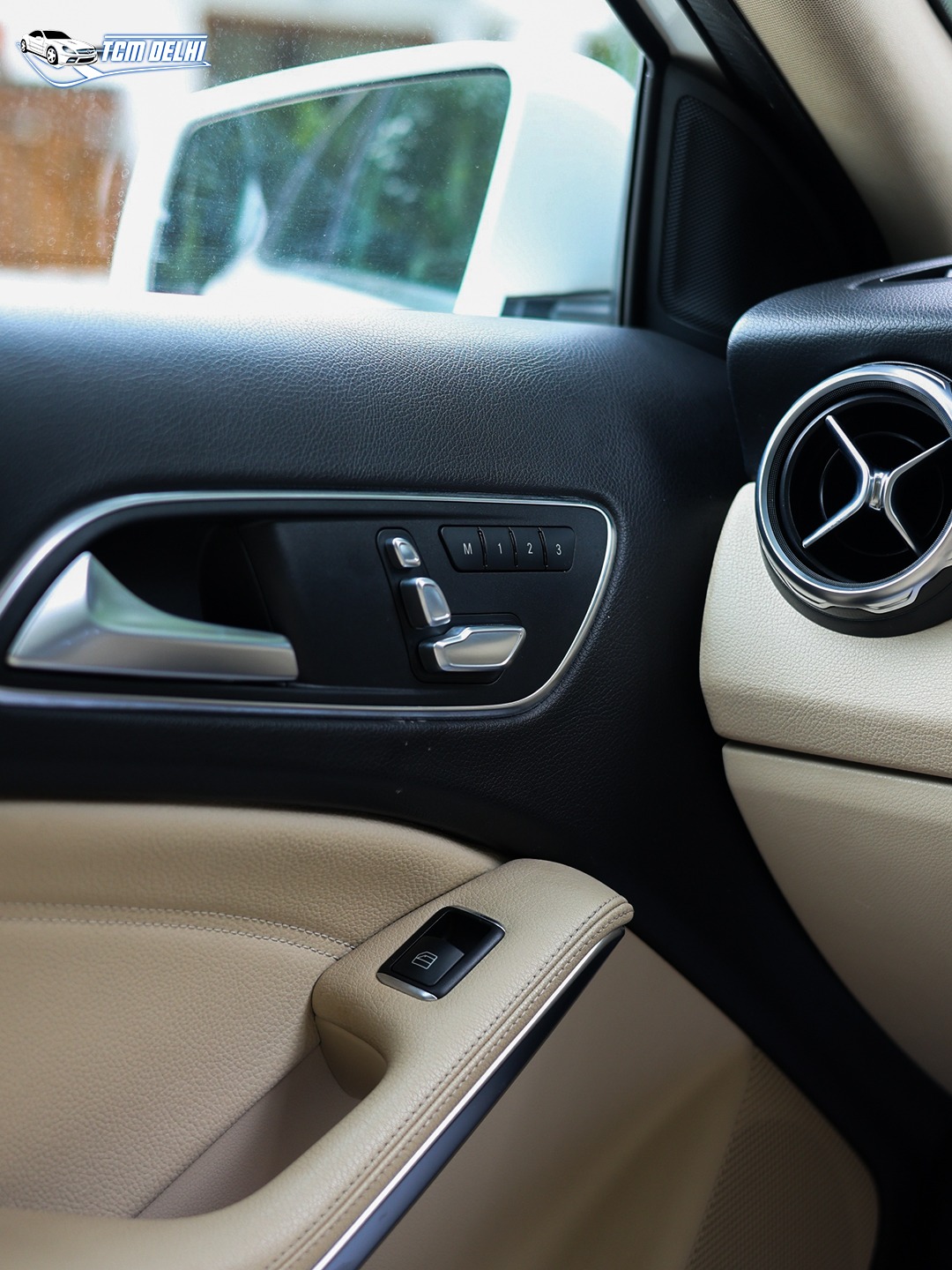 MERCEDES BENZ GLA200