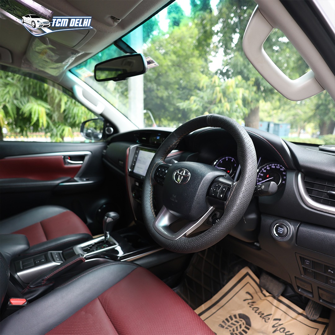 TOYOTA FORTUNER LEGENDER 4X4 AT