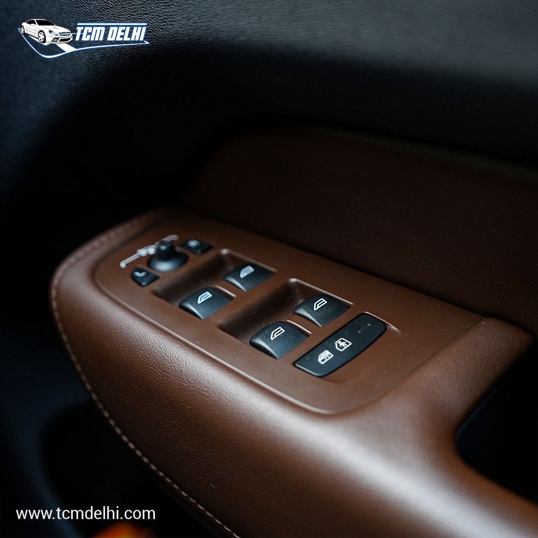 VOLVO XC60 D5 INSCRIPTION