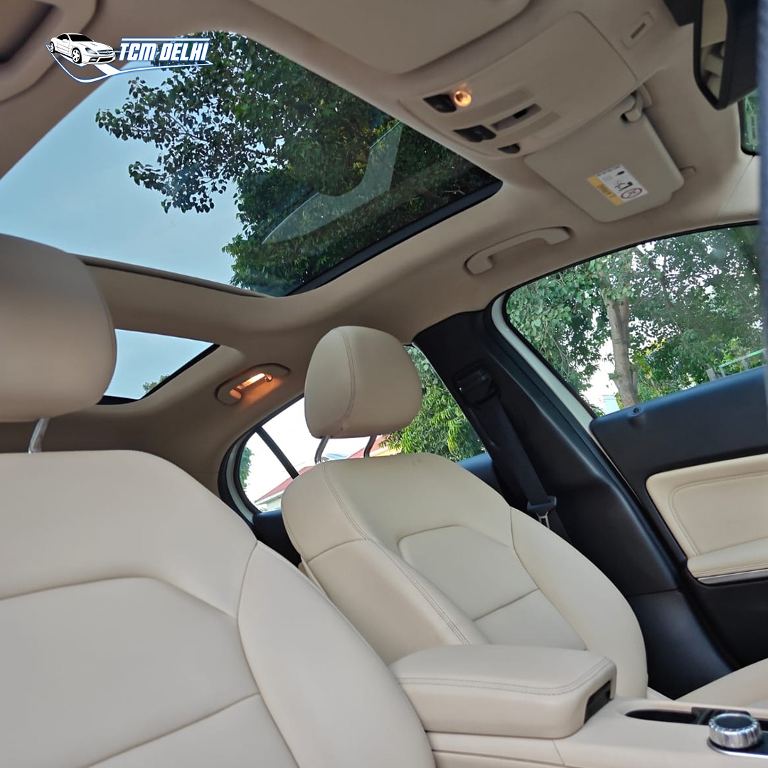 MERCEDES BENZ GLA200