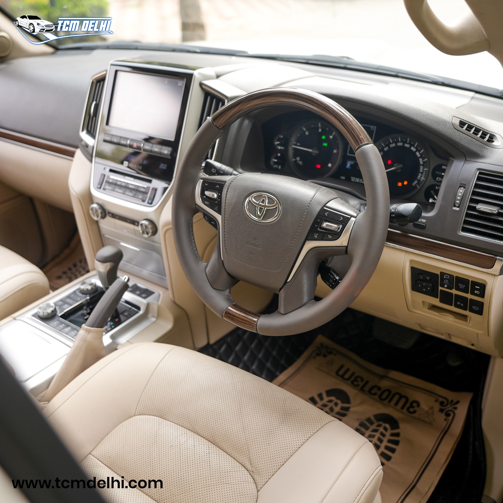 TOYOTA LAND CRUISER V8