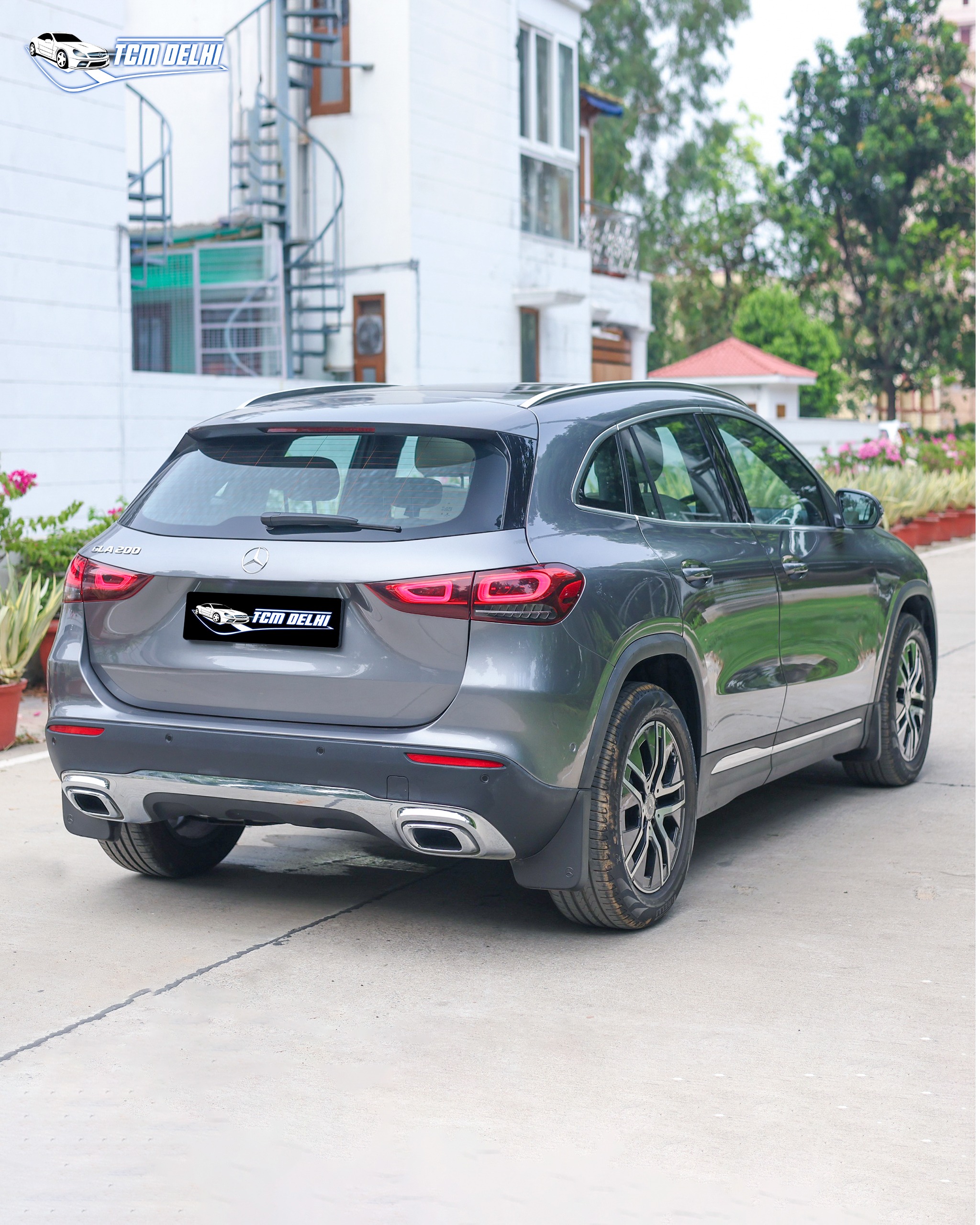MERCEDES BENZ GLA200