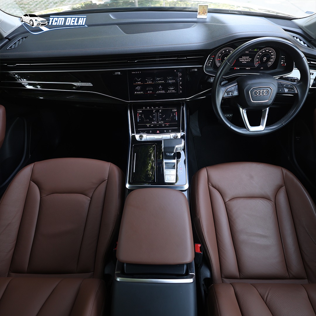 AUDI Q7 55TFSI TECNOLOGY MATRIX