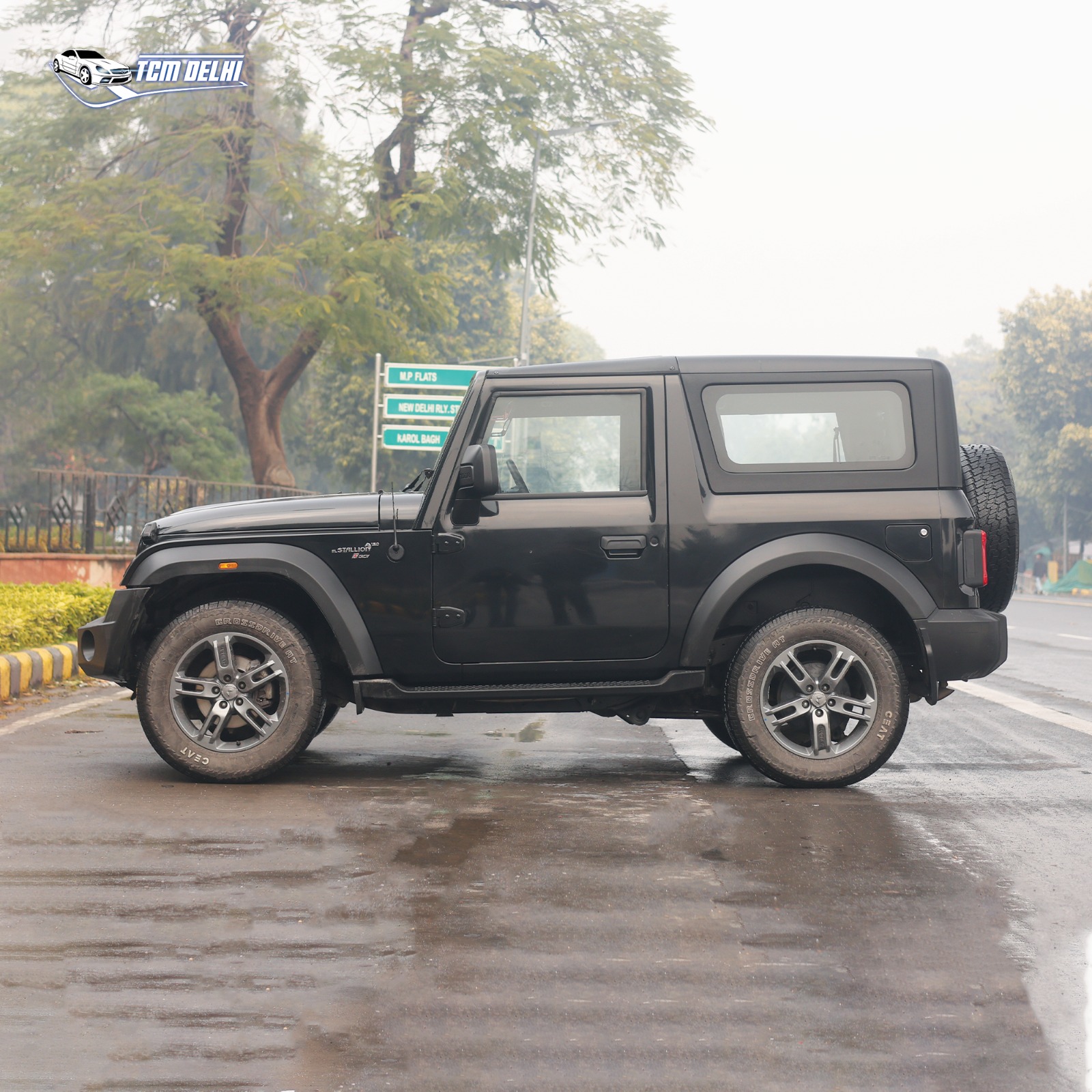 MAHINDRA THAR LX 4X2 AT