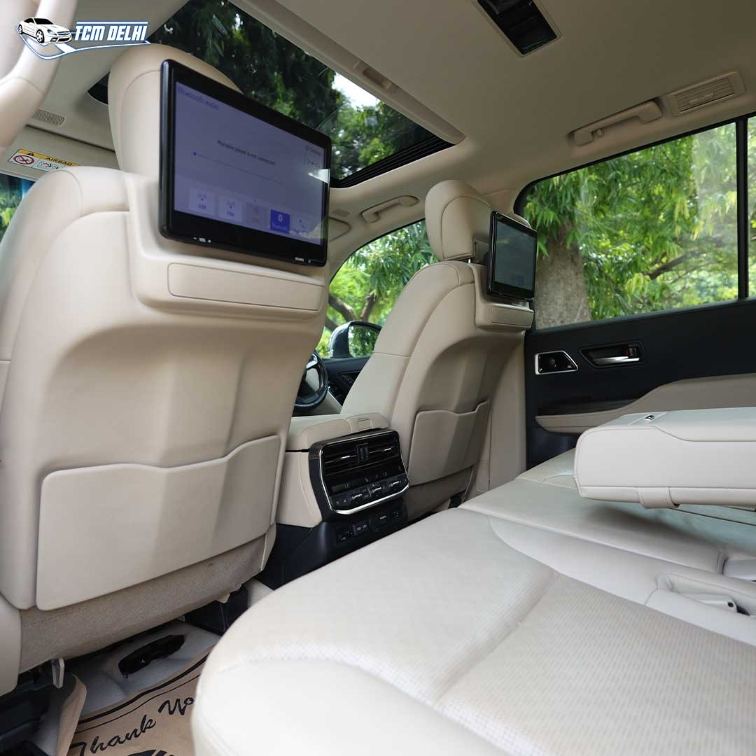 TOYOTA LAND CRUISER ZX300