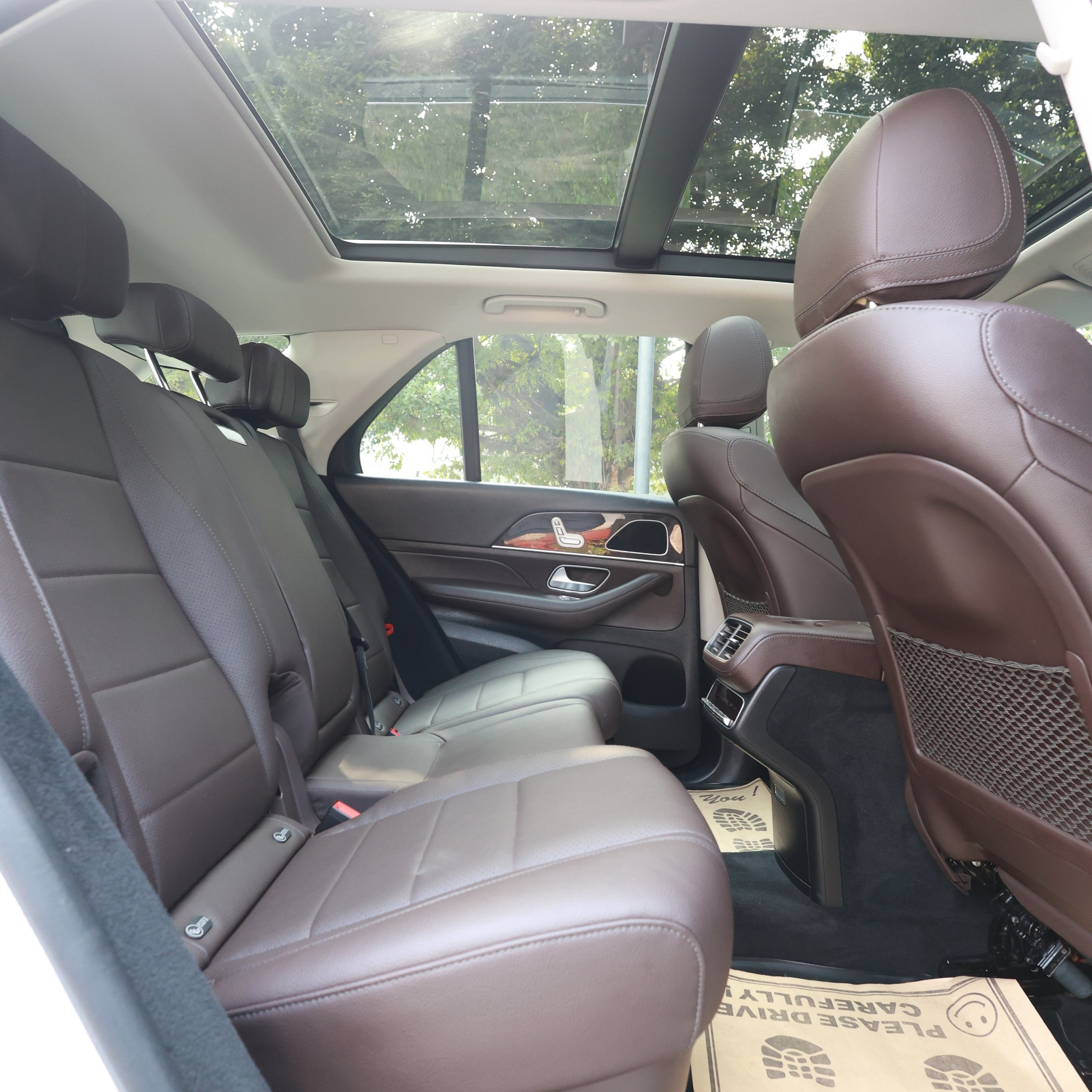 MERCEDES BENZ GLE300d