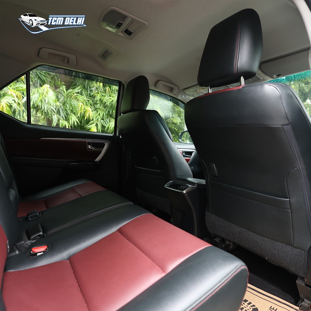 TOYOTA FORTUNER LEGENDER 4X4 AT