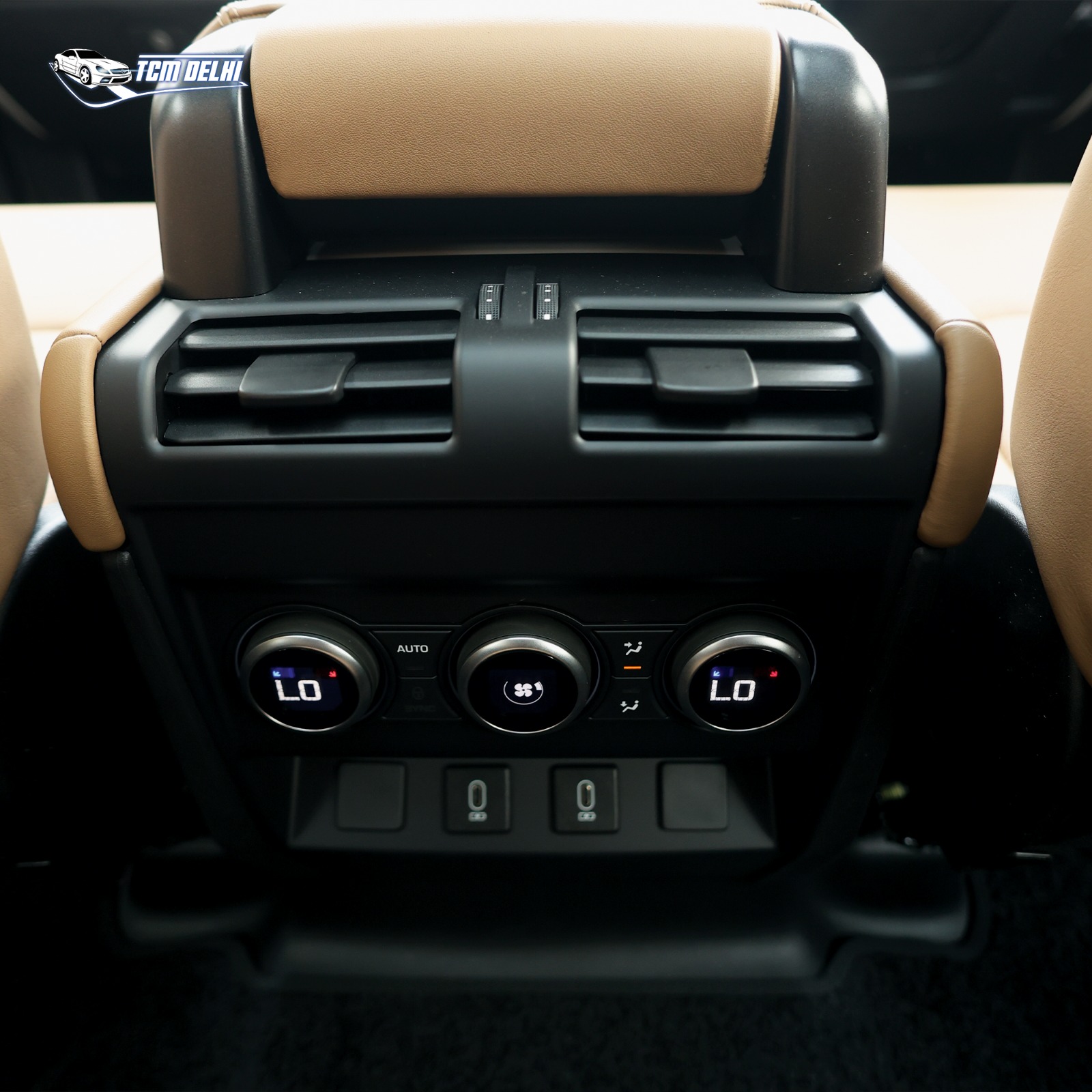 LAND ROVER DEFENDER 2.0 HSE 7 SEATER