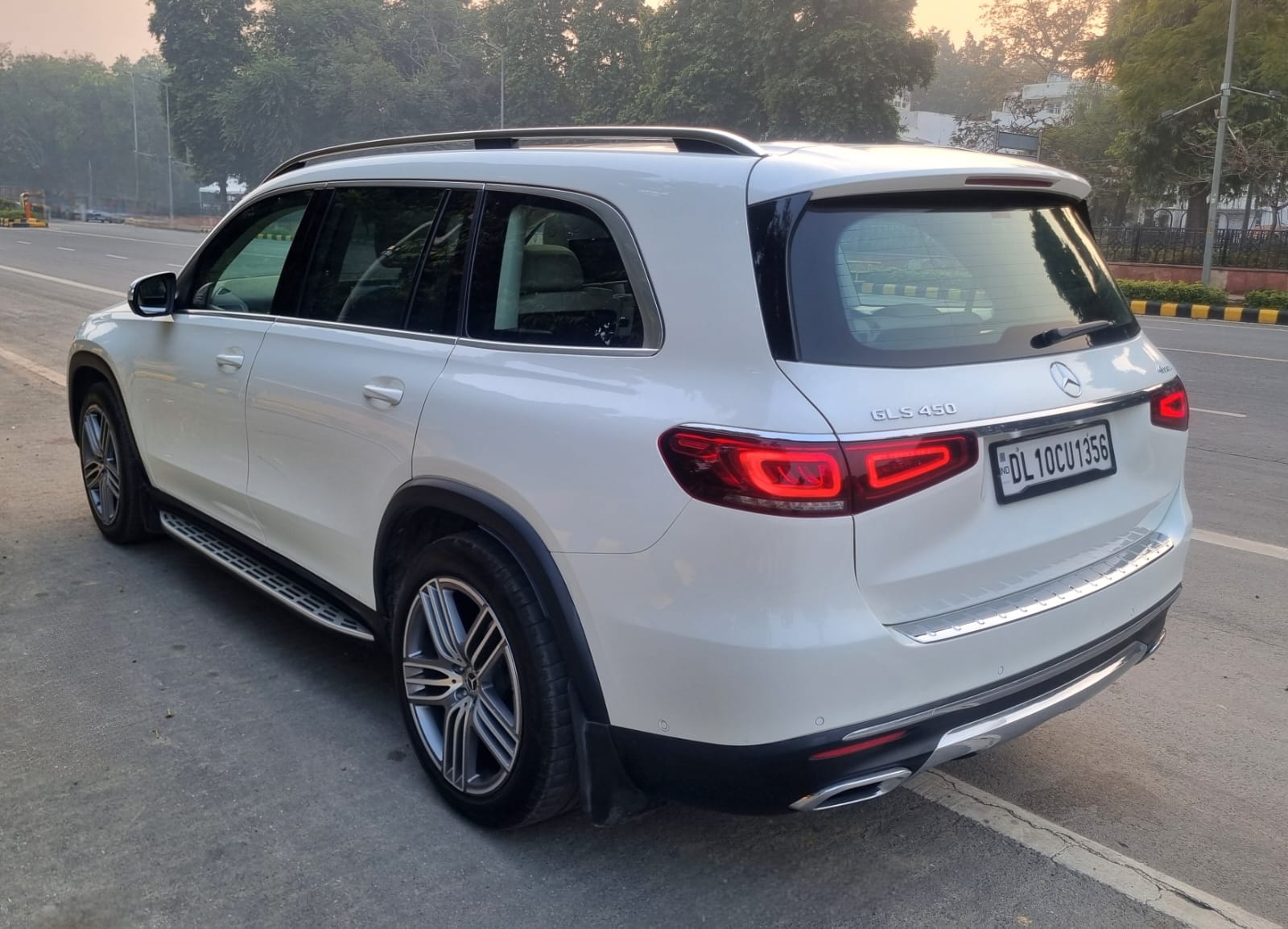 MERCEDES BENZ GLS450