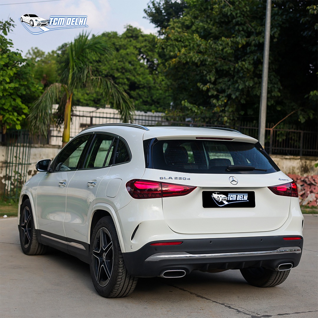 MERCEDES BENZ GLA 220d 4MATIC AMG