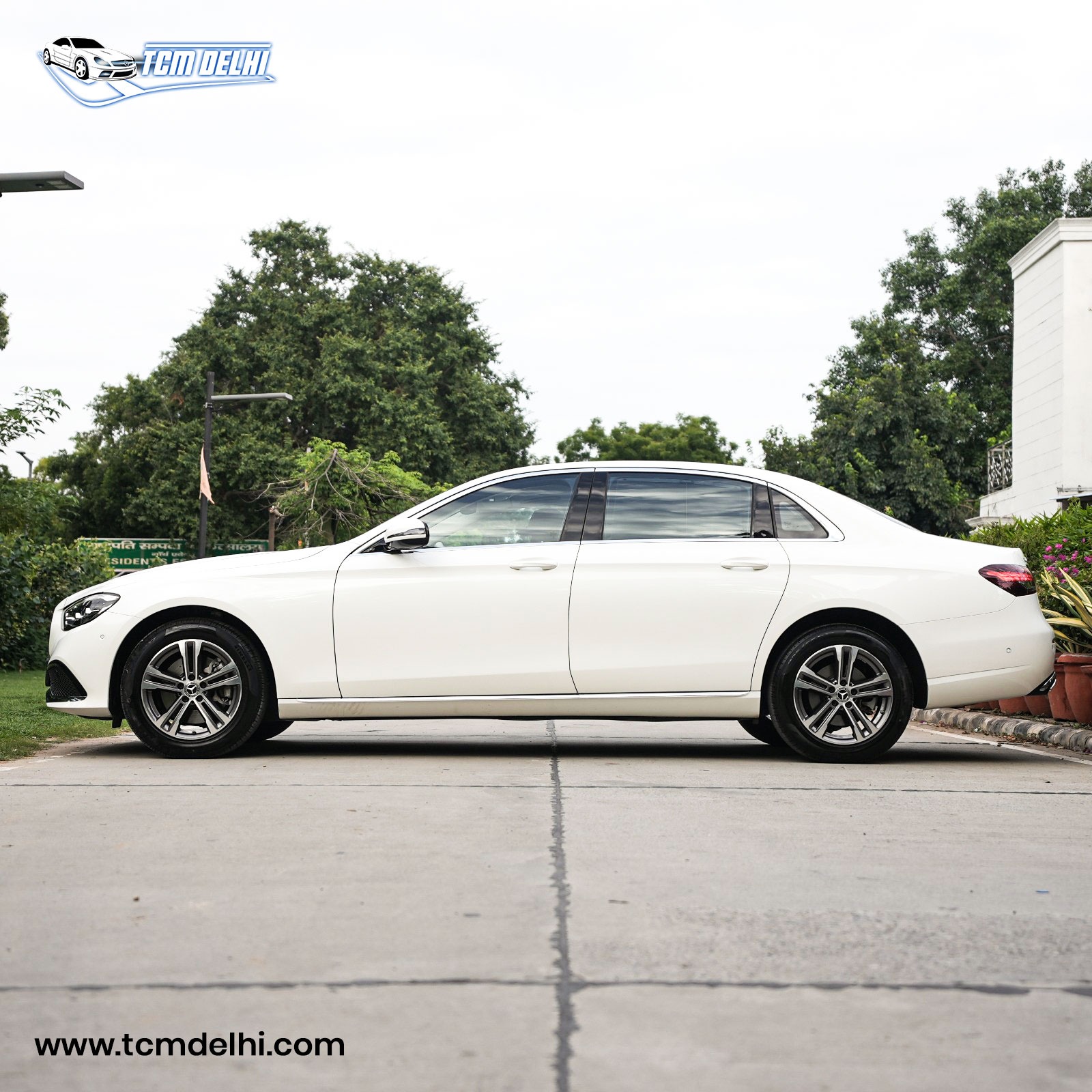 MERCEDES BENZ E200 EXCLUSIVE