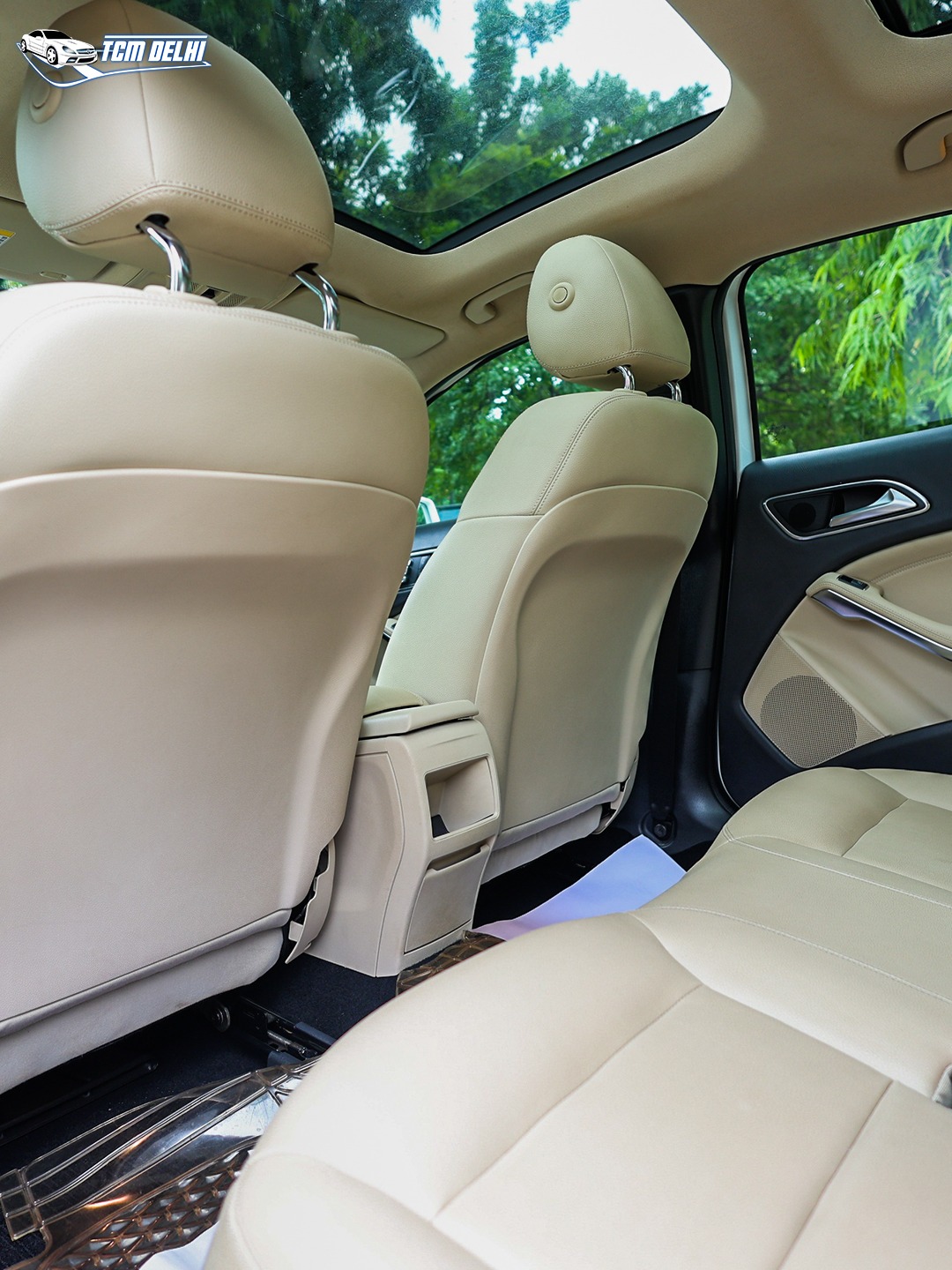 MERCEDES BENZ GLA200
