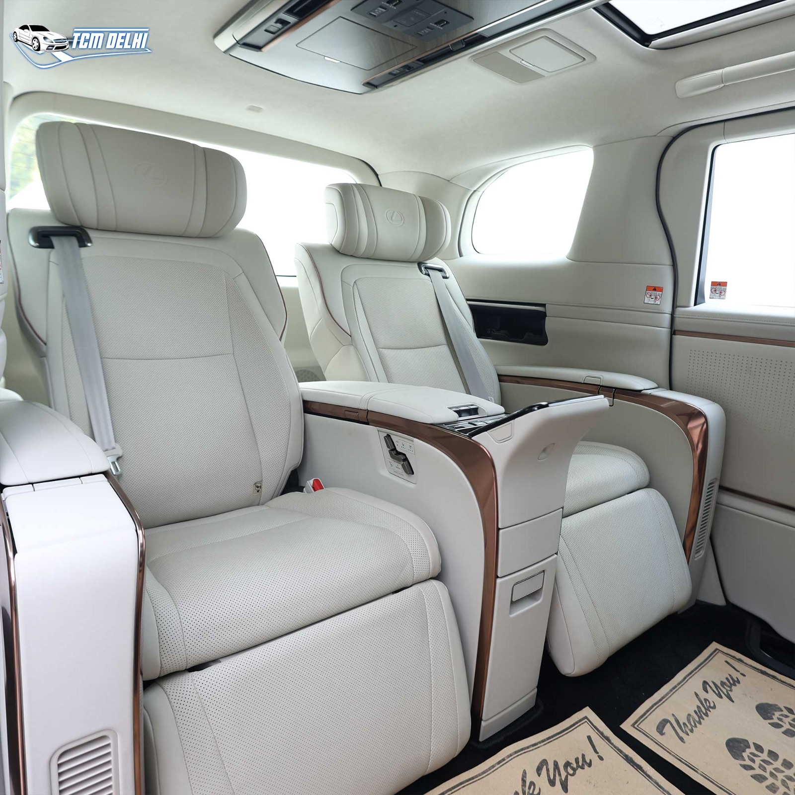 LEXUS LM 350h 4S LUXURY HYBRID
