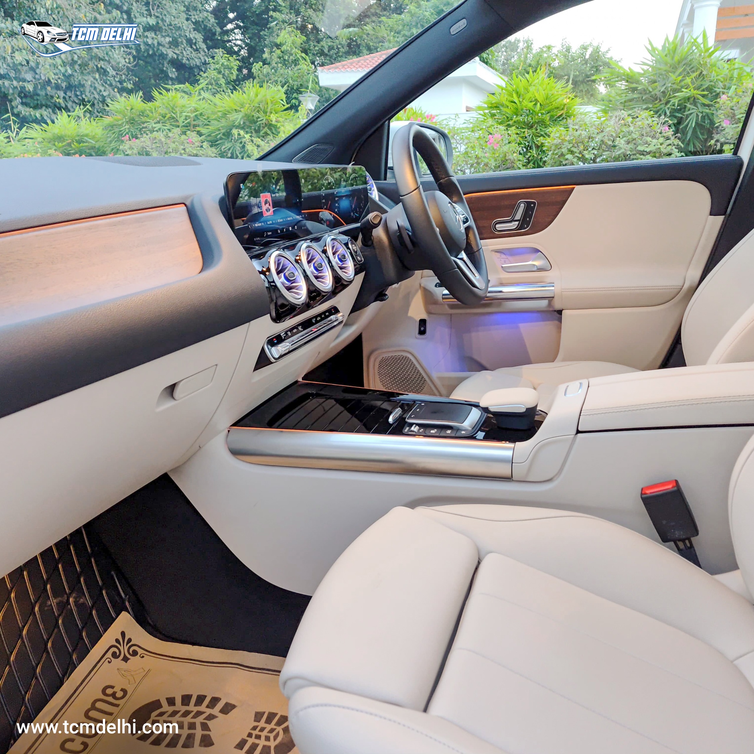 MERCEDES BENZ GLA200