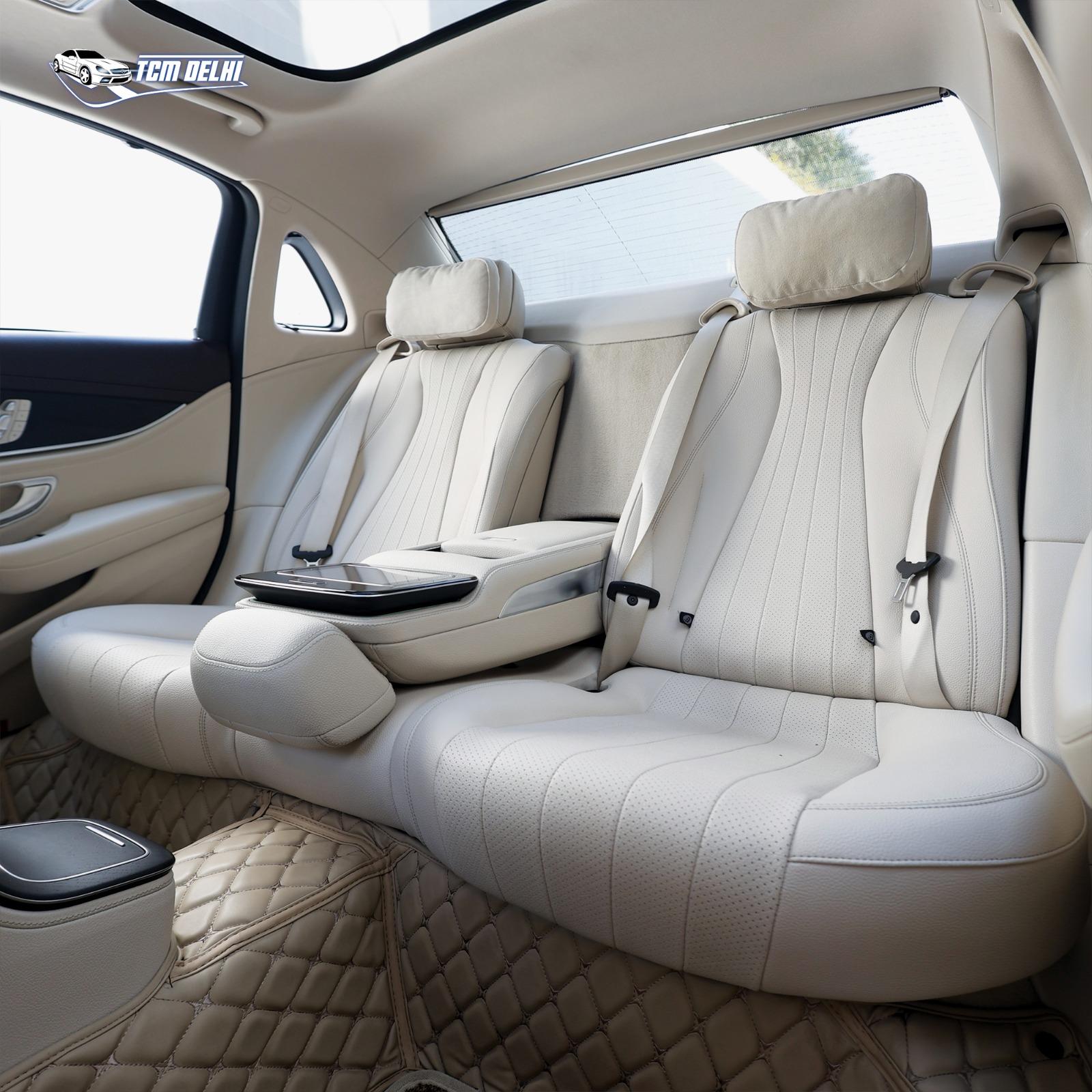 MERCEDES BENZ E200