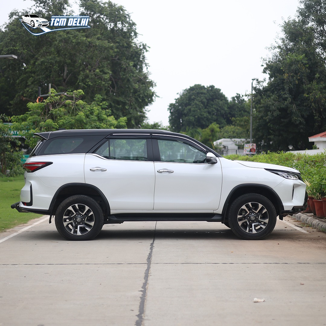 TOYOTA FORTUNER LEGENDER 4X4 AT