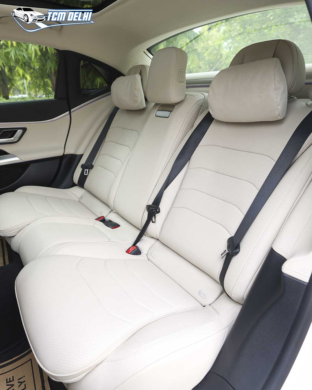 MERCEDES BENZ E200