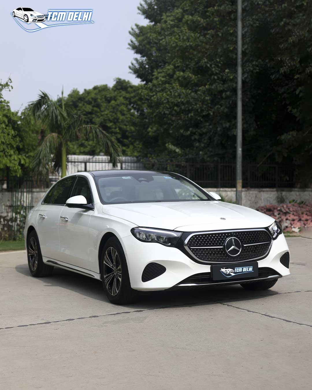 MERCEDES BENZ E200