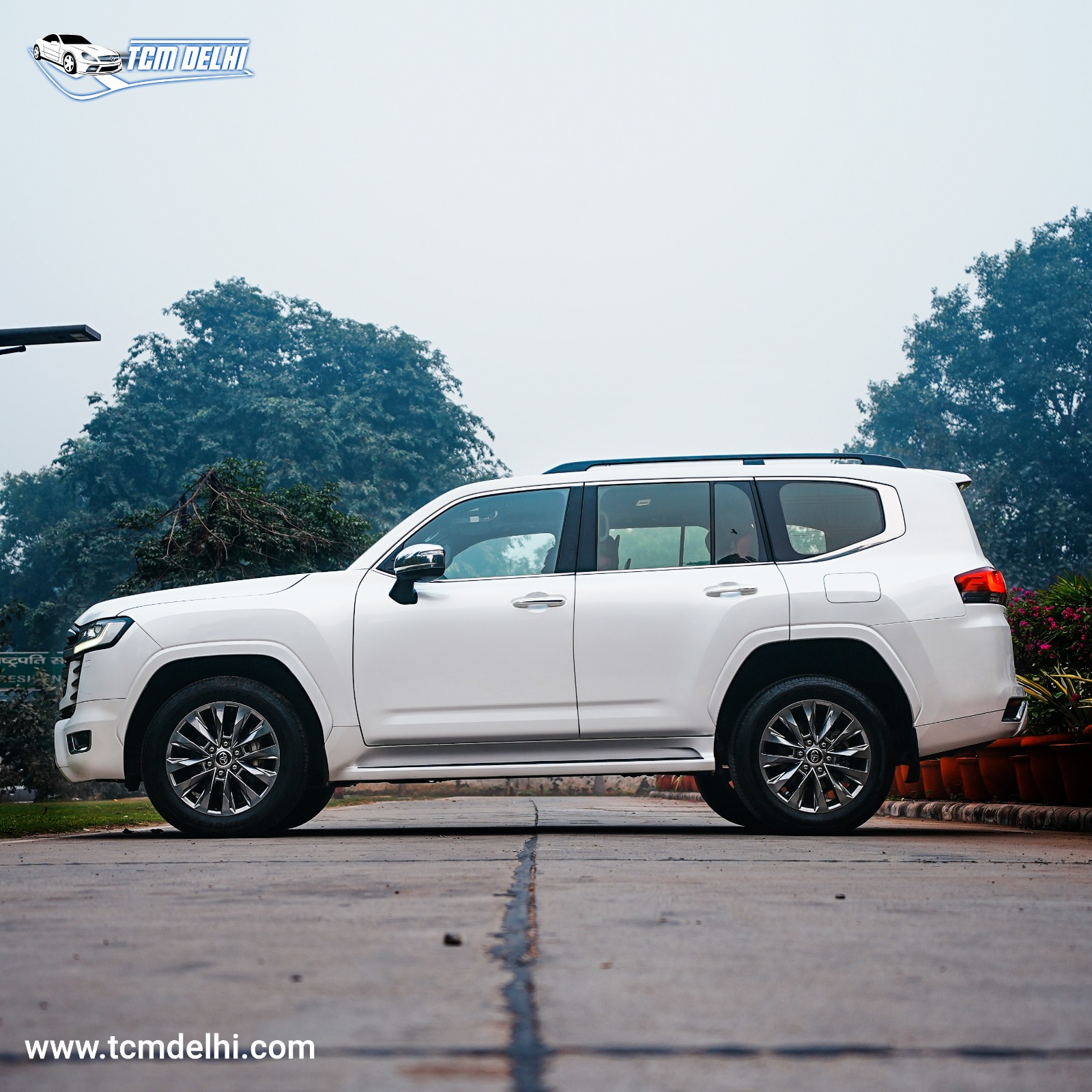 TOYOTA LAND CRUISER ZX