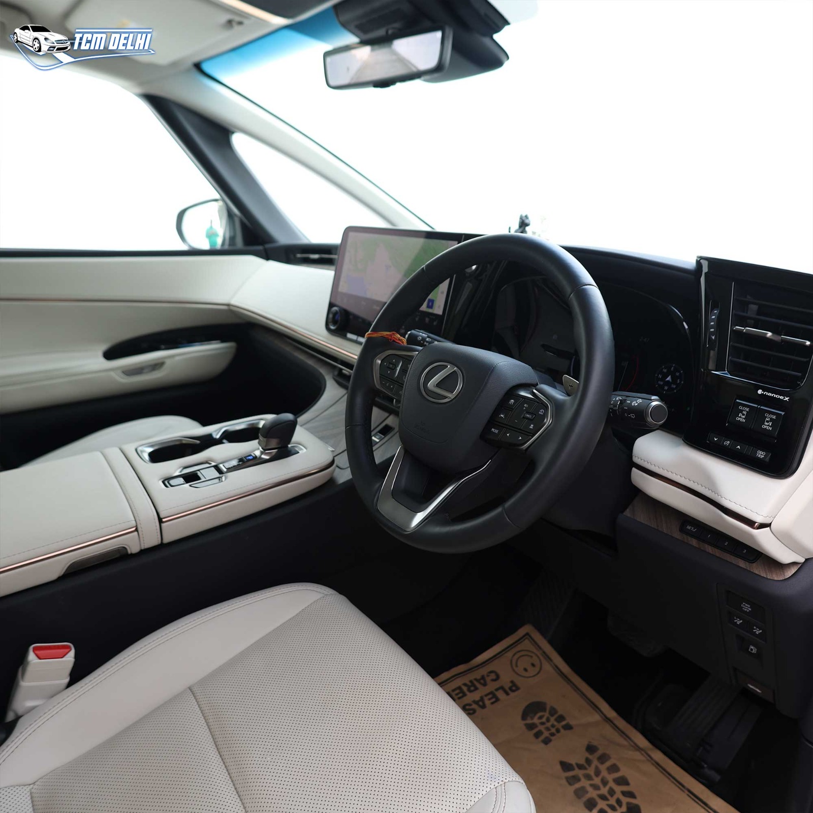 LEXUS LM 350h 4S LUXURY HYBRID
