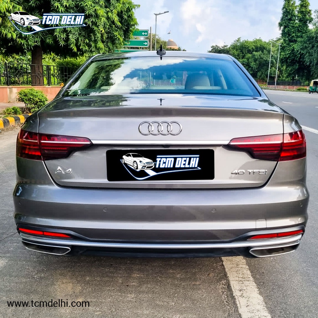 AUDI A4 45TFSI TECHNOLOGY