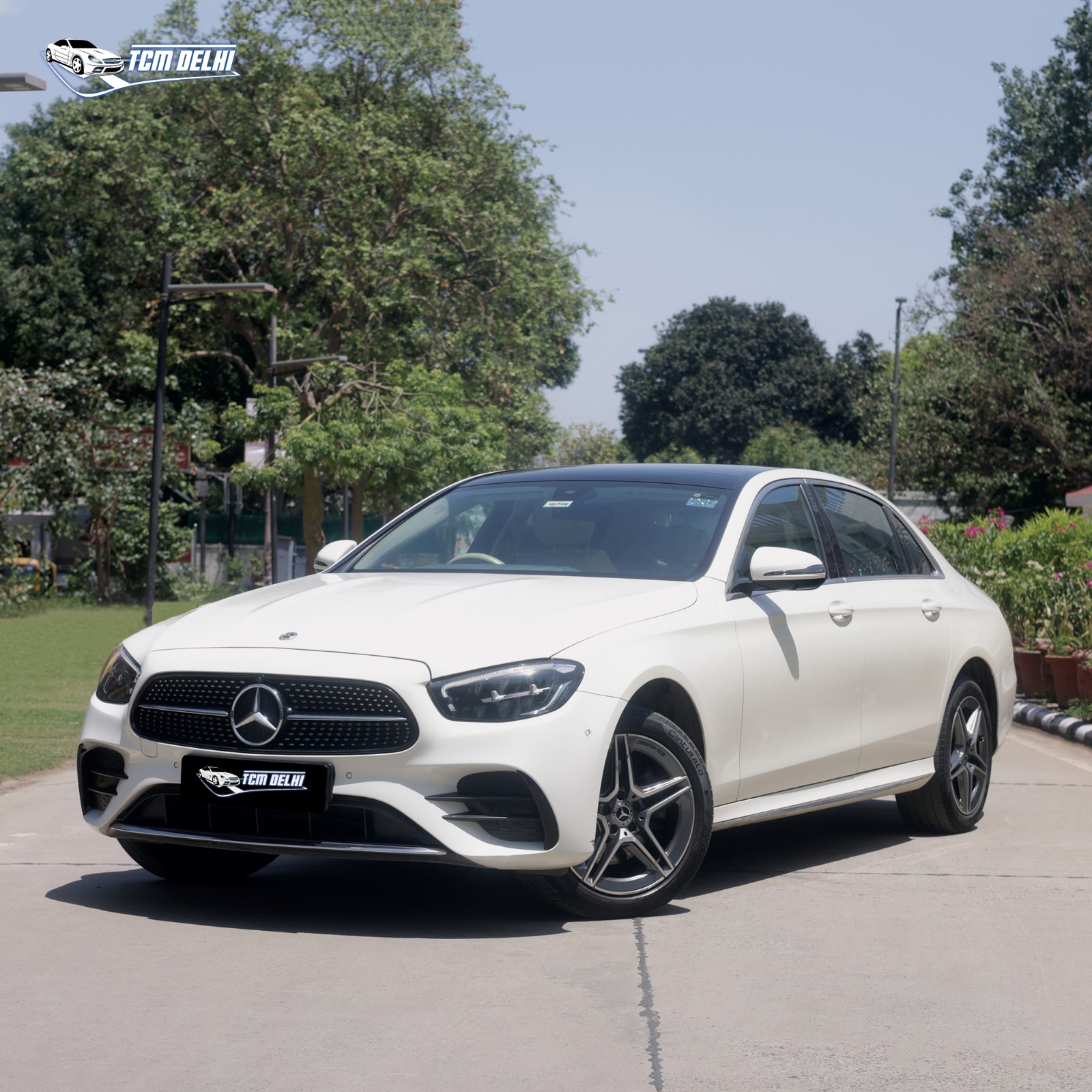 MERCEDES BENZ E200