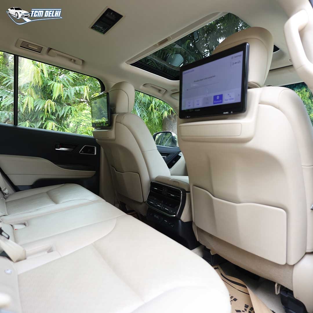 TOYOTA LAND CRUISER ZX300