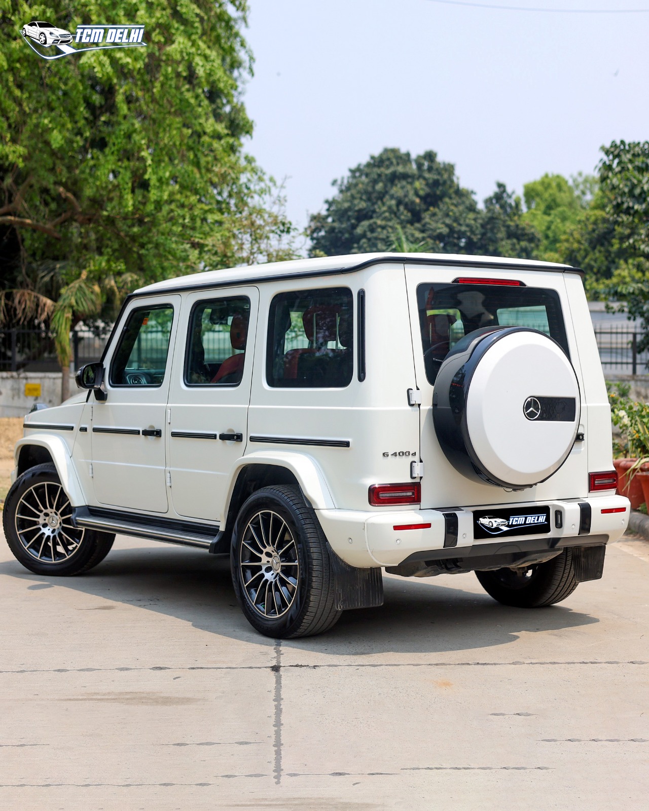 MERCEDES BENZ G400d