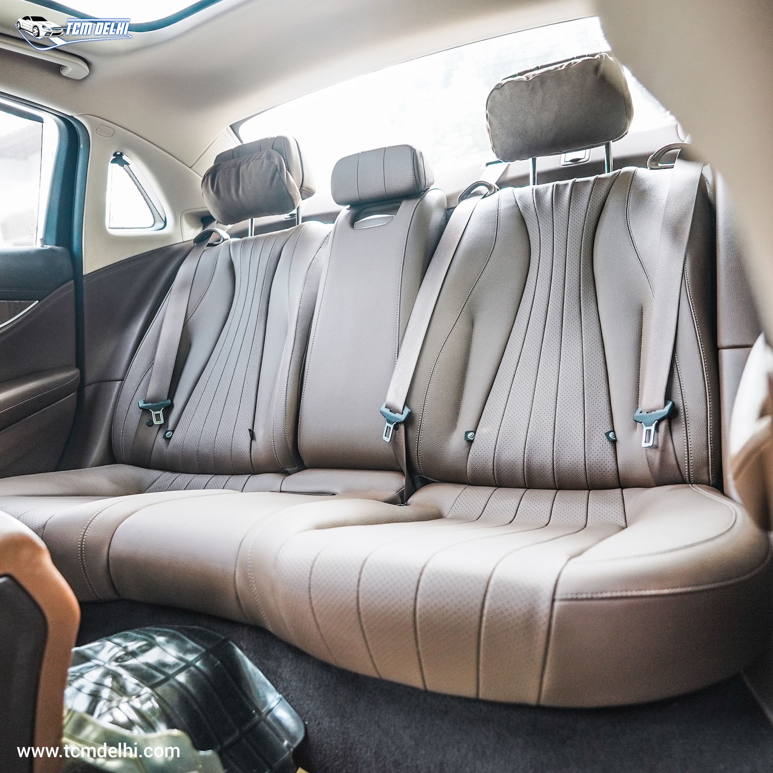 MERCEDES BENZ E200