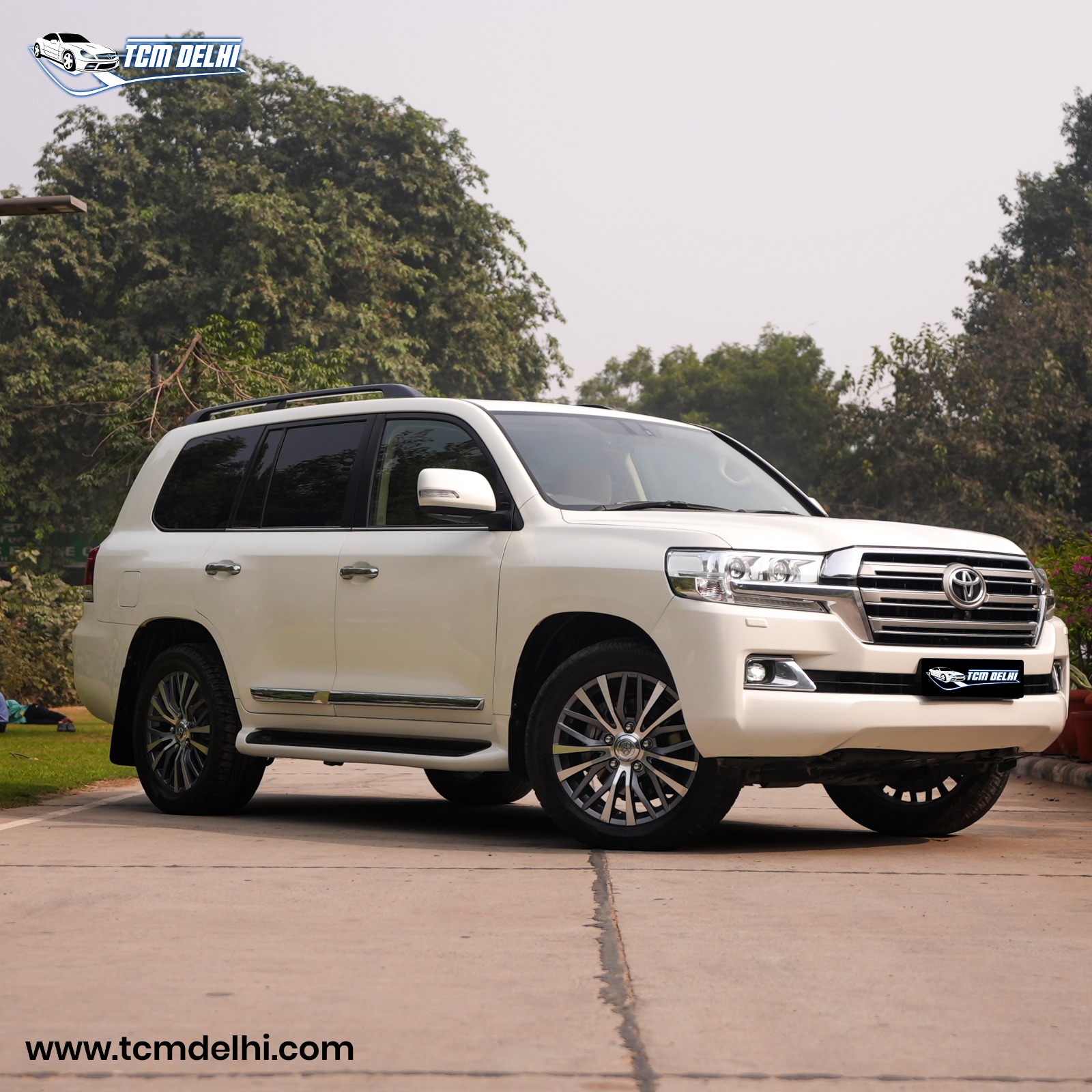 TOYOTA LAND CRUISER V8