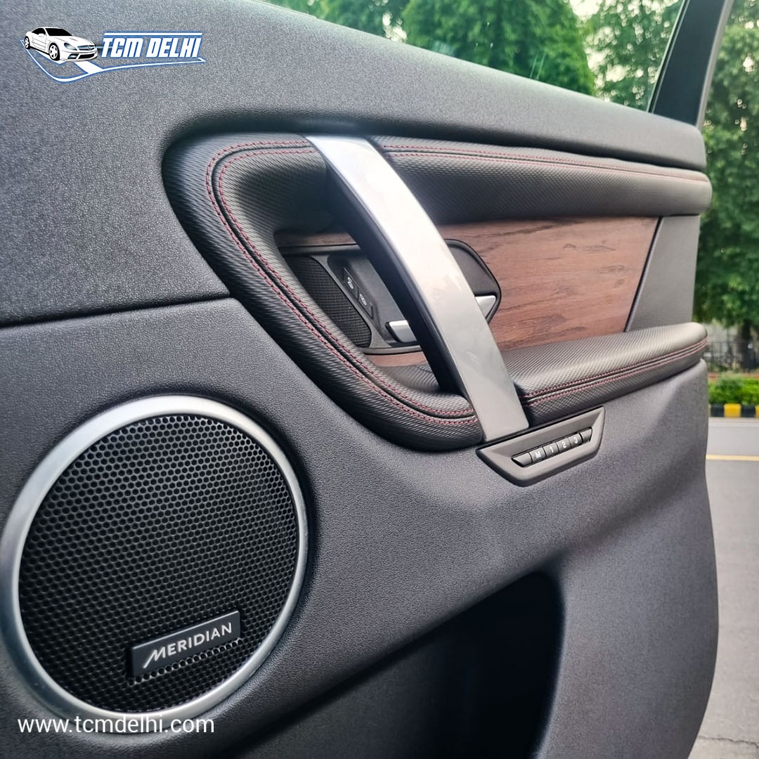 LAND ROVER DISCOVERY SPORTS R-DYNAMIC SE 2.0