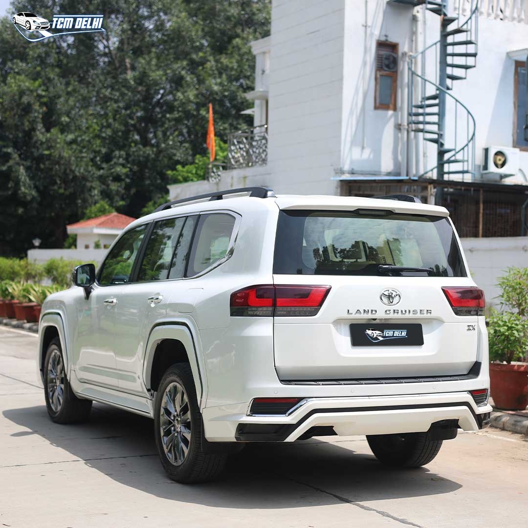 TOYOTA LAND CRUISER ZX300