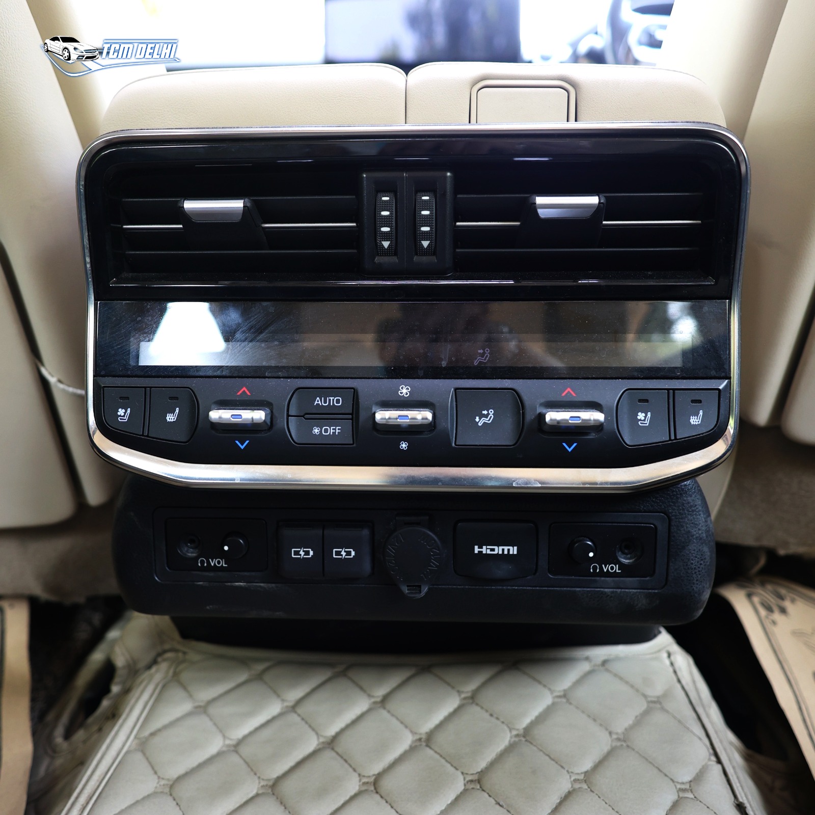 TOYOTA LAND CRUISER ZX300