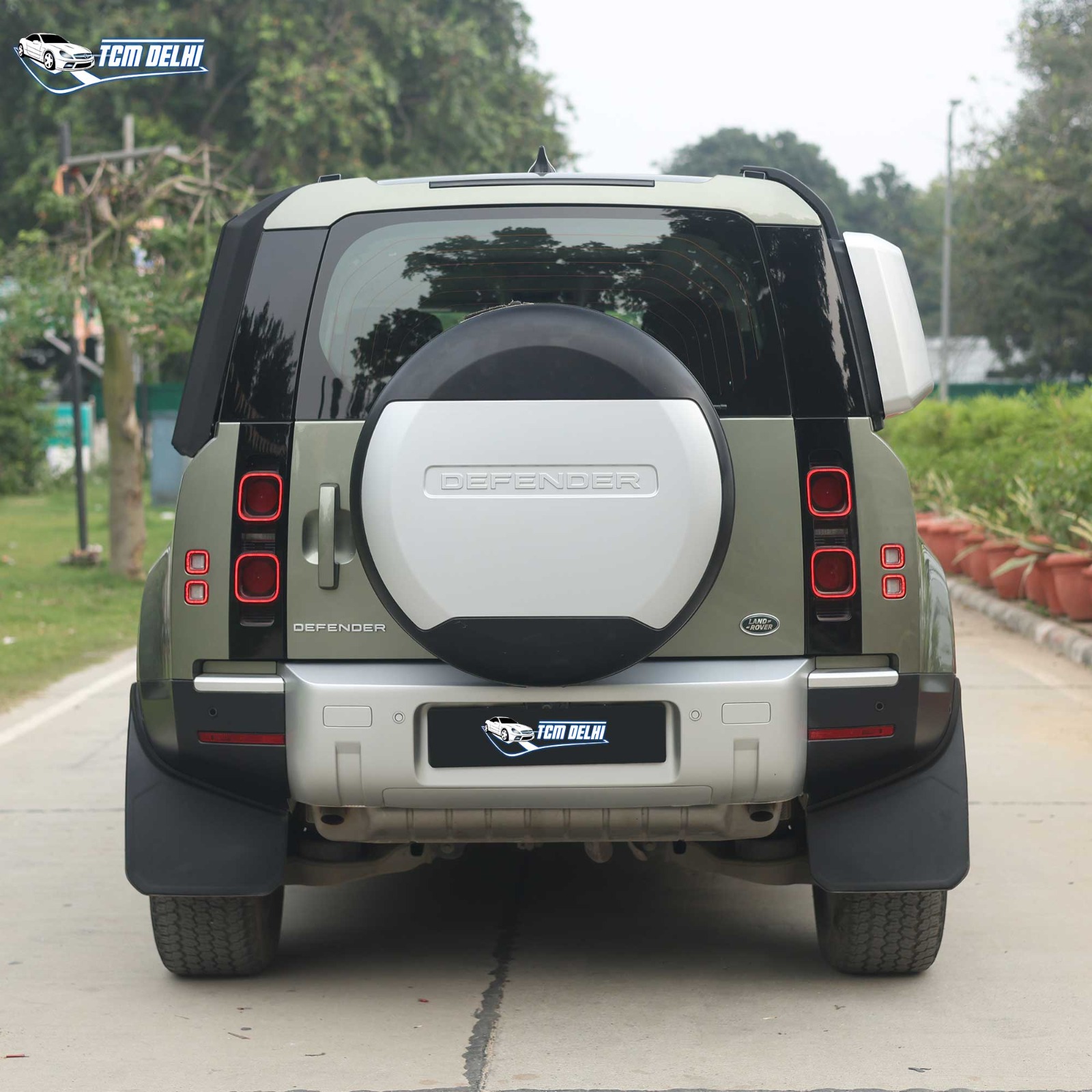 LAND ROVER DEFENDER 2.0 HSE 110PS