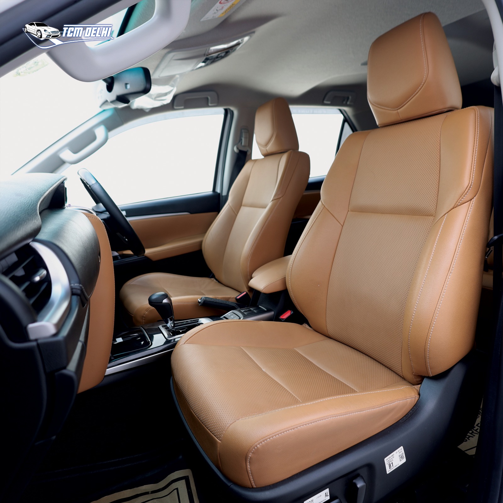TOYOTA FORTUNER 4X4 AT