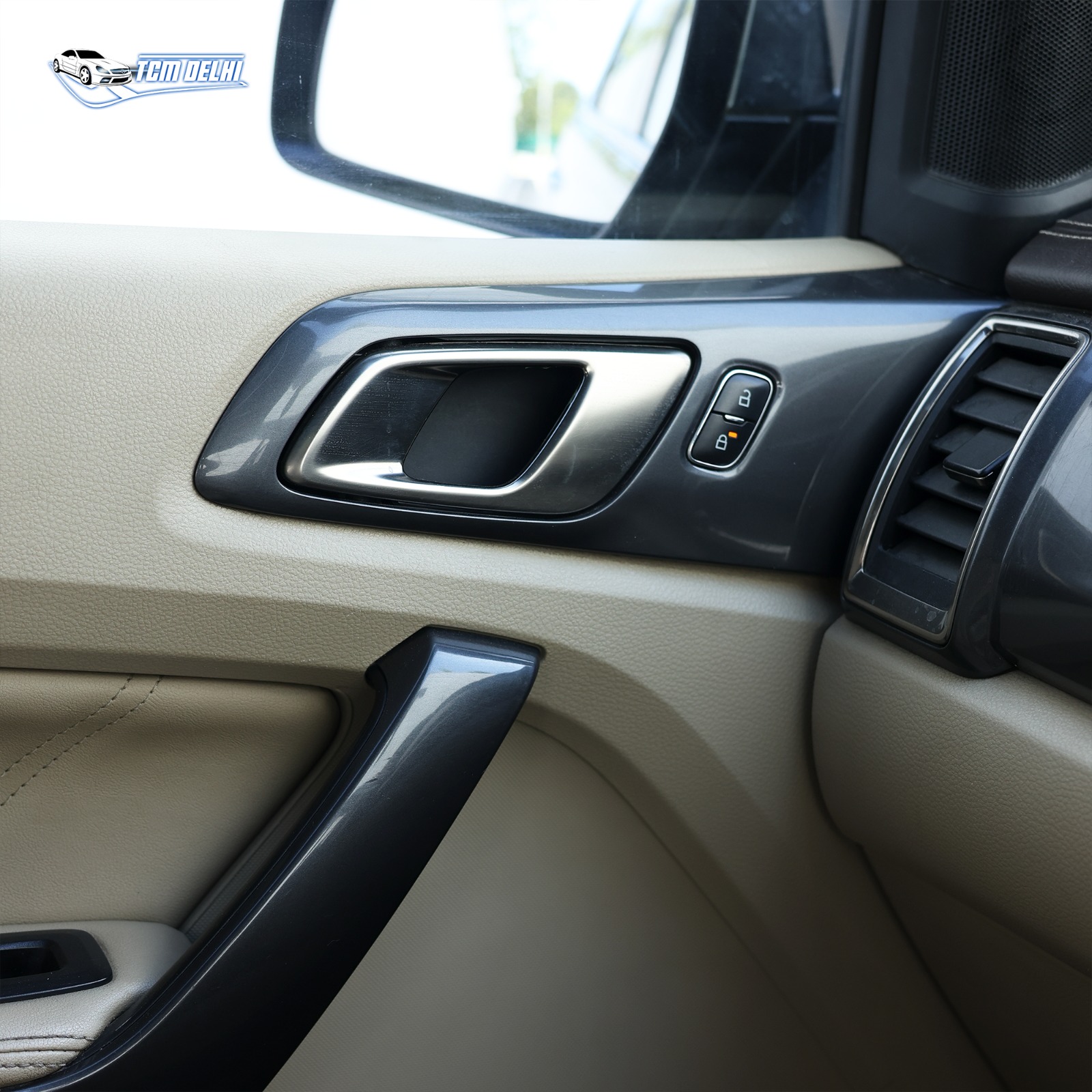 FORD ENDEVOUR 2.2 TITANUIM PLUS
